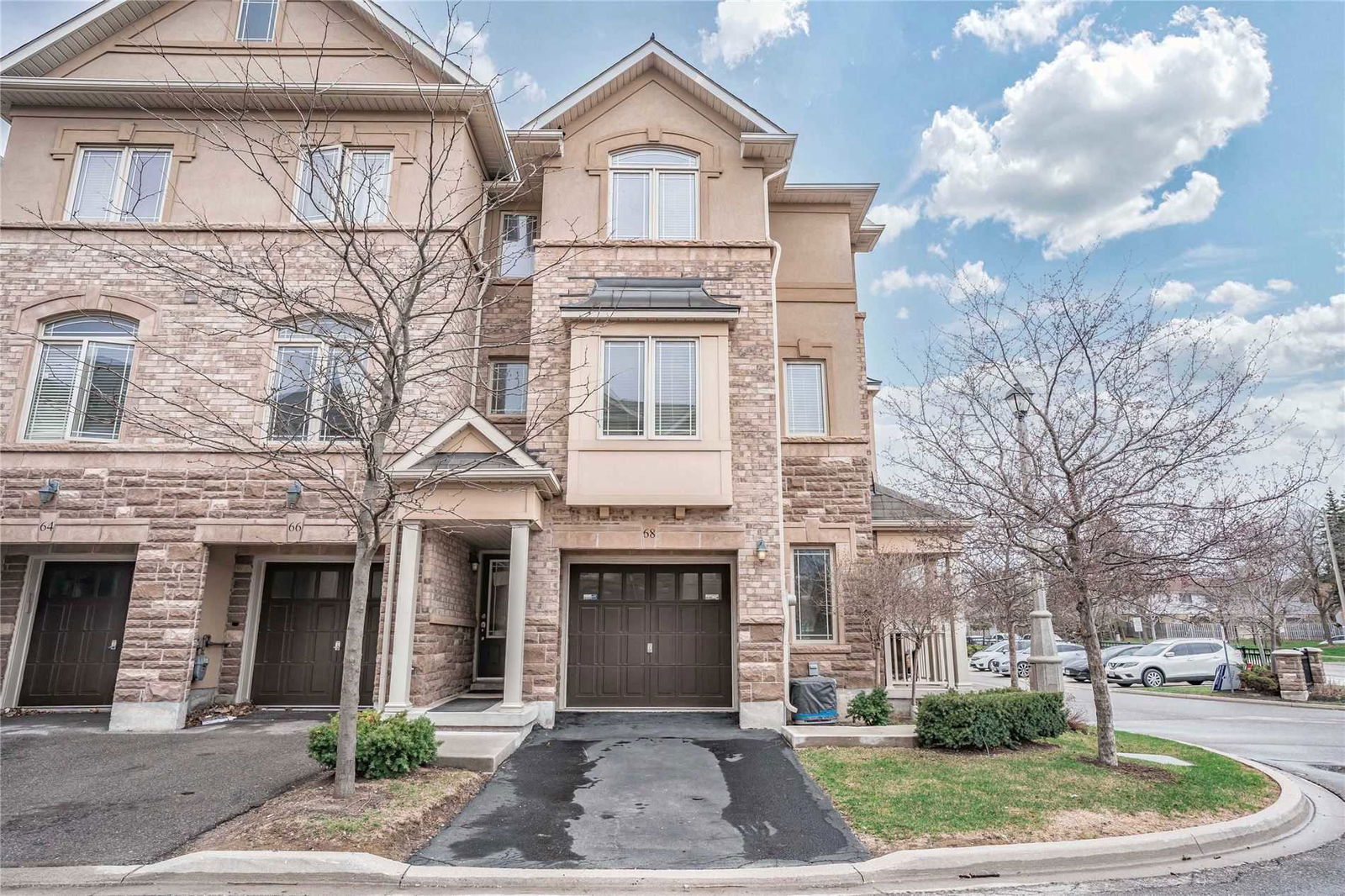 6625 Falconer Drive Townhomes, Mississauga, Toronto