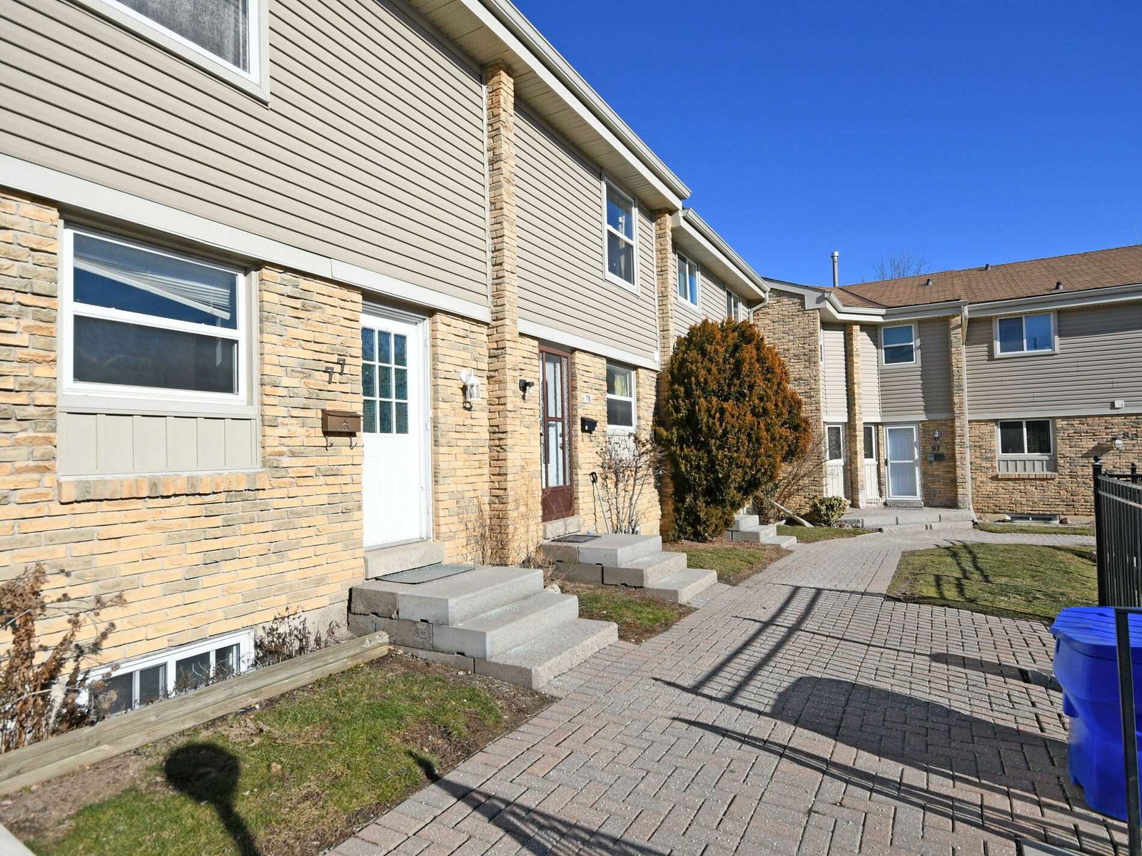 6699 Falconer Drive Townhomes, Mississauga, Toronto