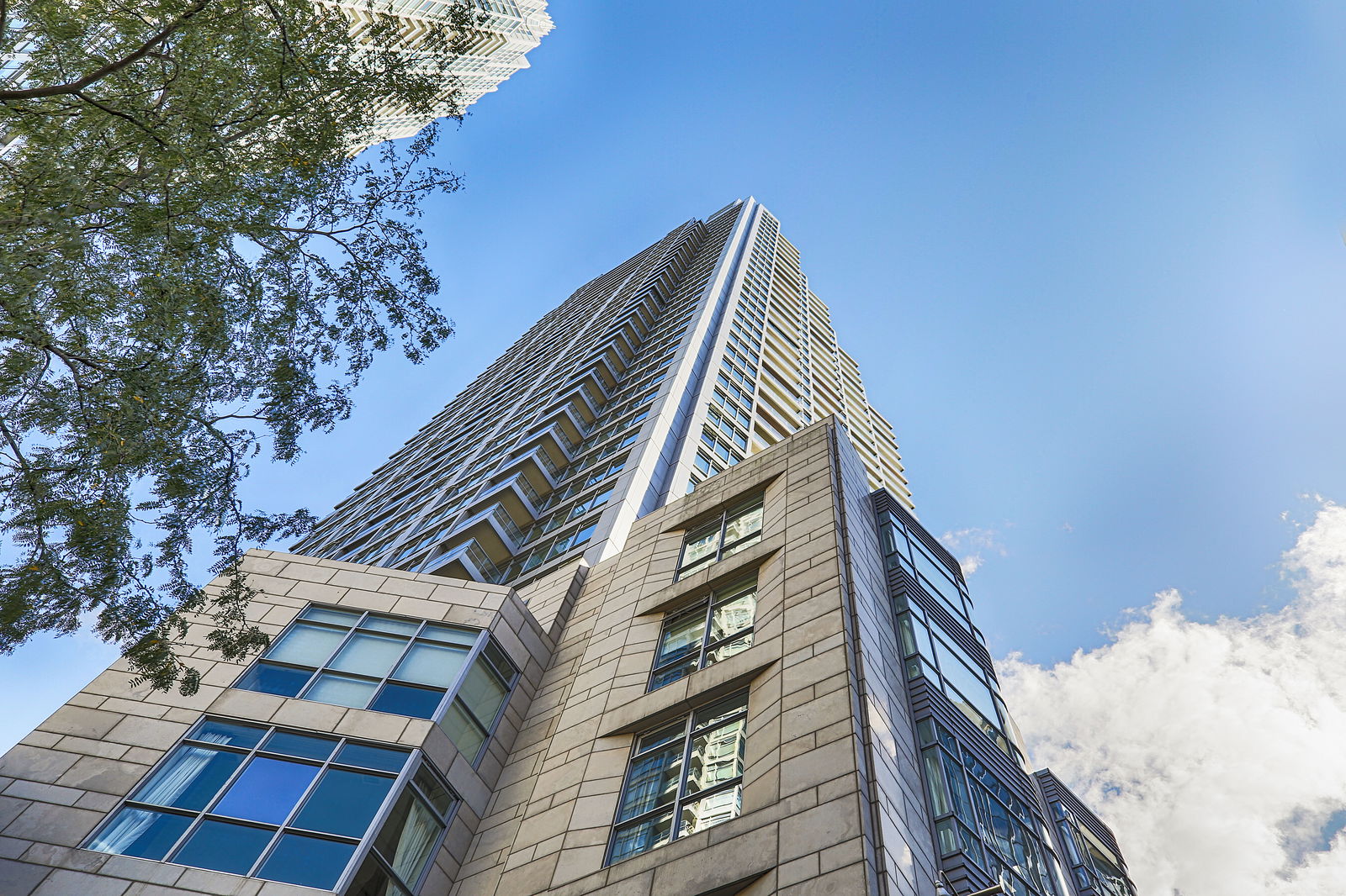 Exterior Sky — Quantum South Tower, Midtown, Toronto