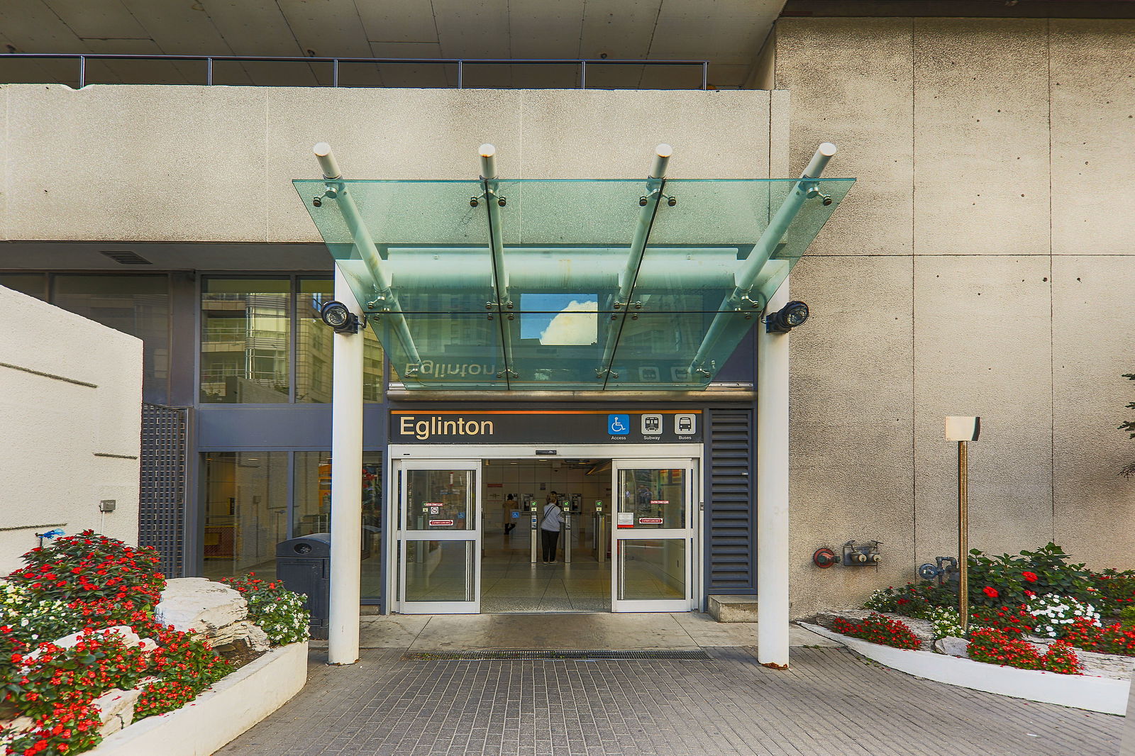 Quantum South Tower, Midtown, Toronto