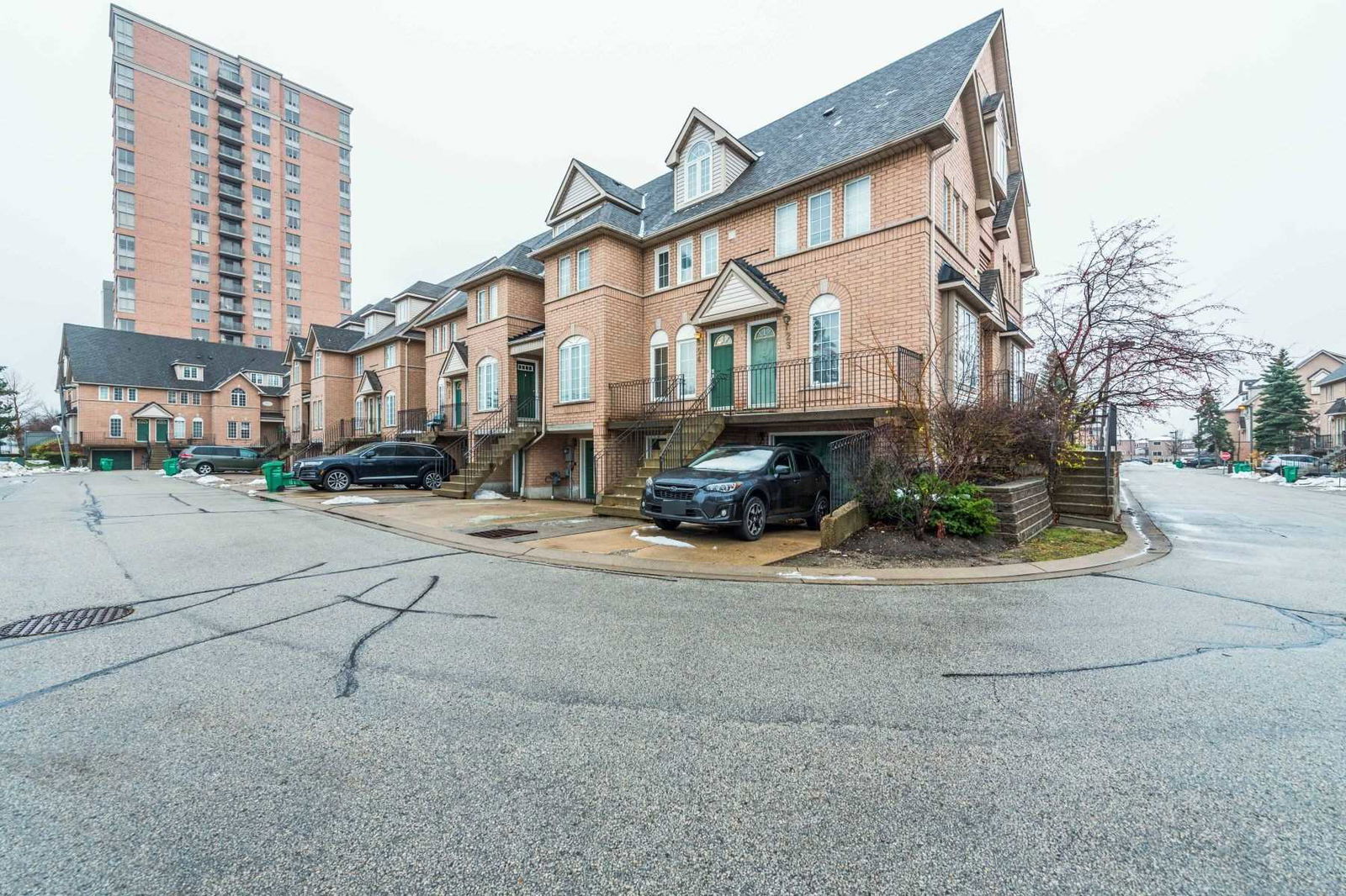 75 Strathaven Drive Townhomes, Mississauga, Toronto