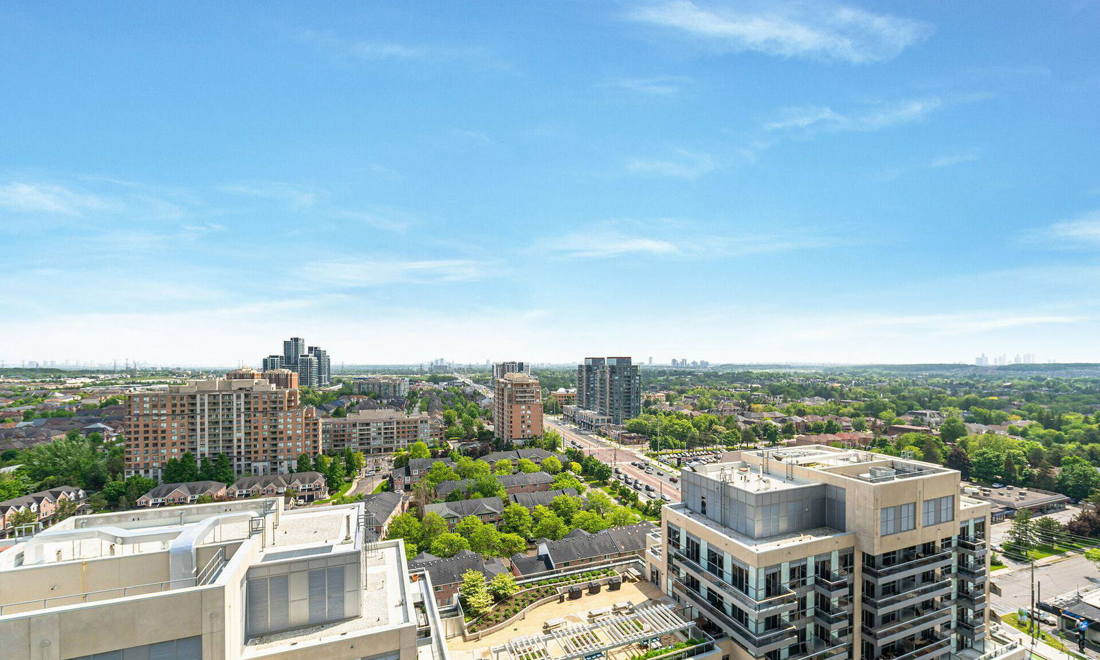 Skyline — The Beverly Hills Condos, Richmond Hill, Toronto