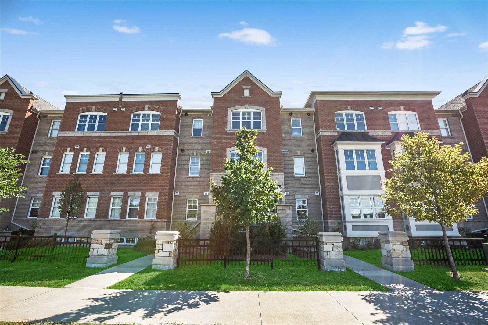 1725 Pure Springs Townhomes, Pickering, Toronto