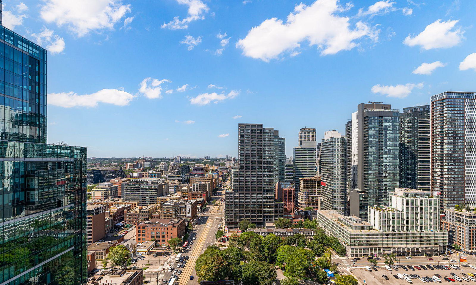 Skyline — Apex at Cityplace, Downtown, Toronto