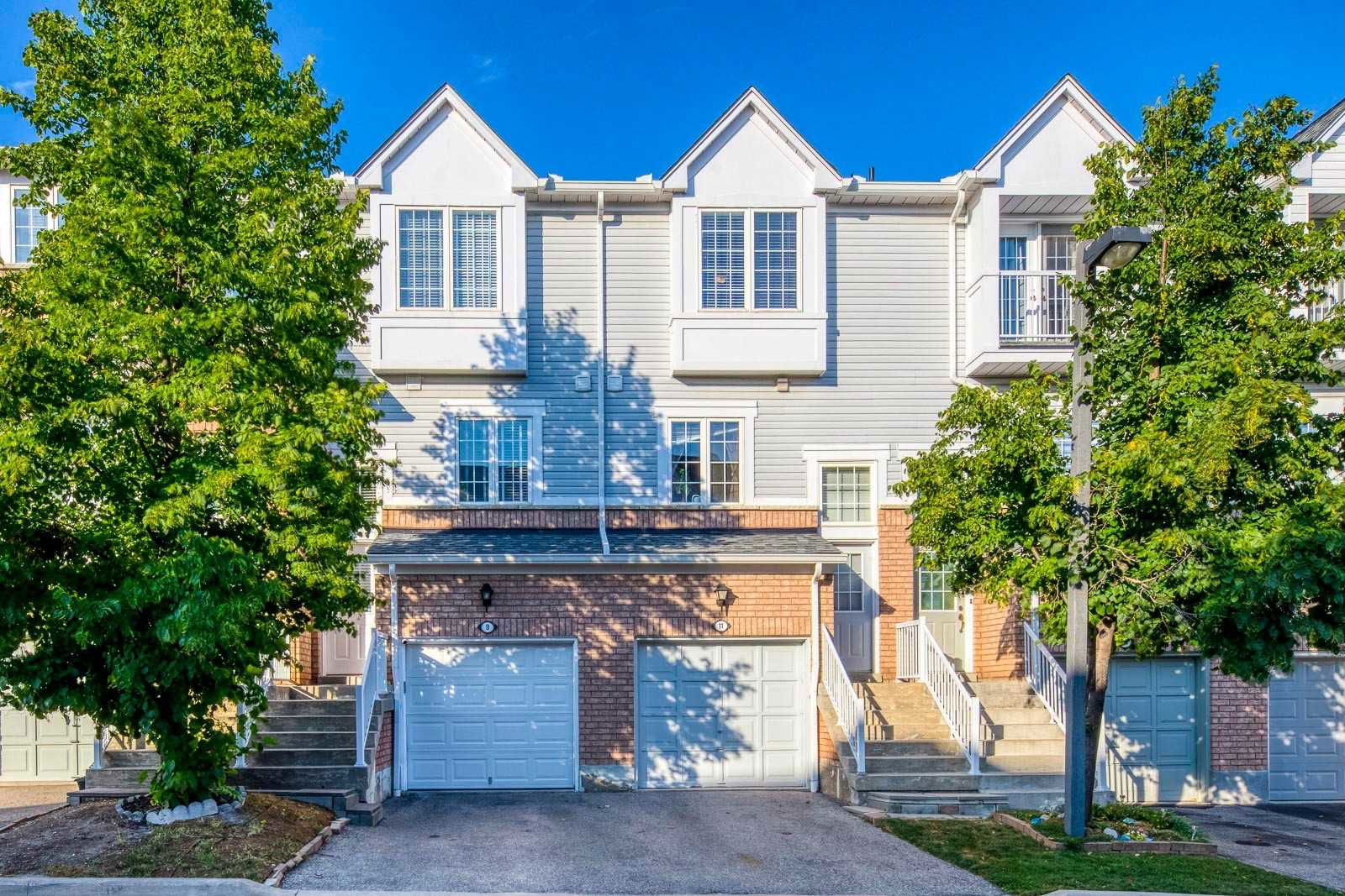 280 Hillcrest Avenue Townhomes, Mississauga, Toronto