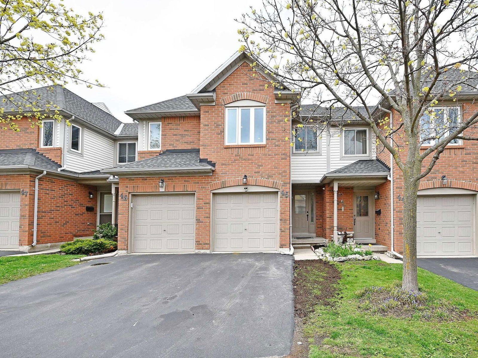 2920 Headon Forest Drive Townhomes, Burlington, Toronto