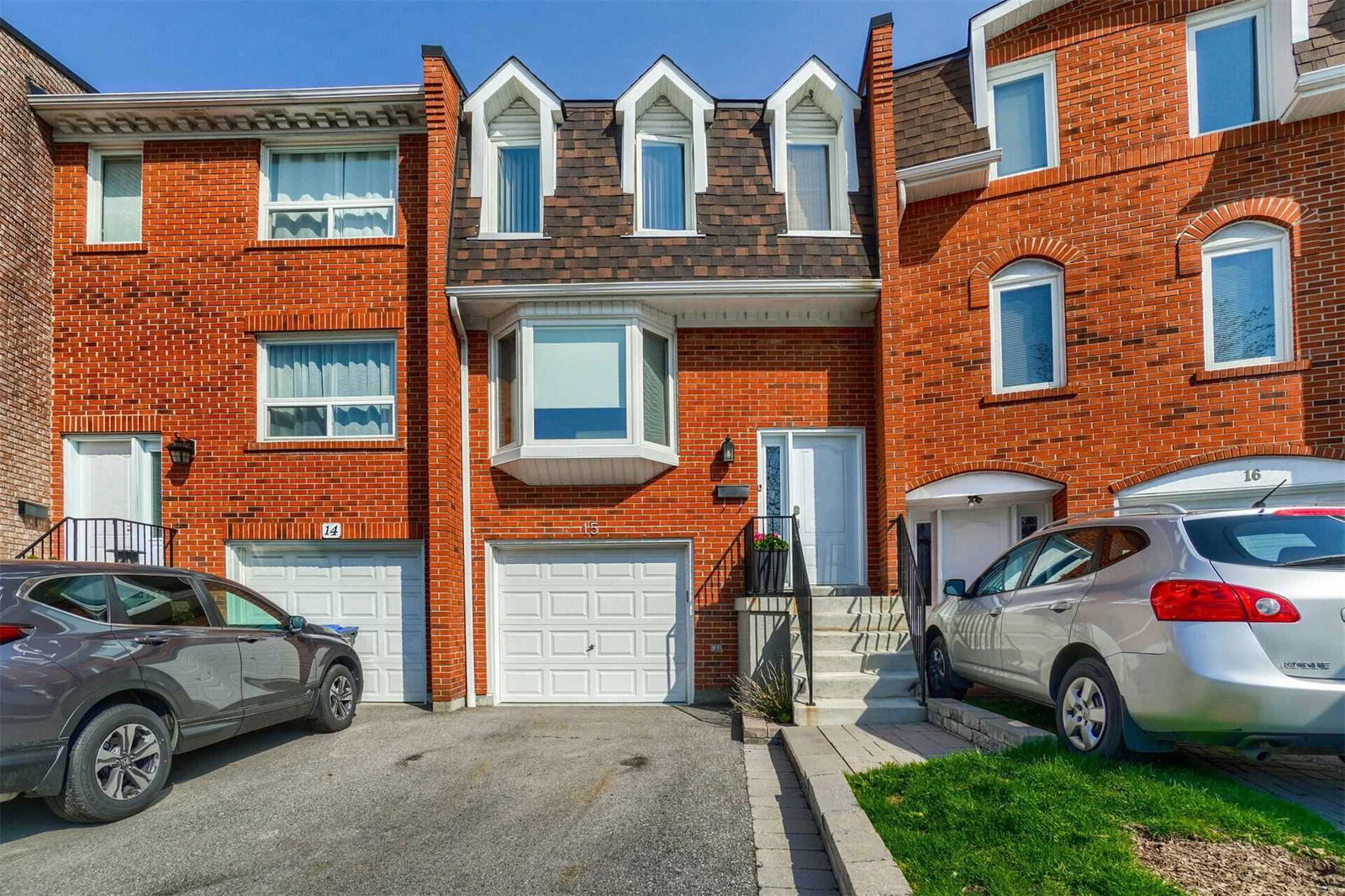 333 Meadows Boulevard Townhomes, Mississauga, Toronto