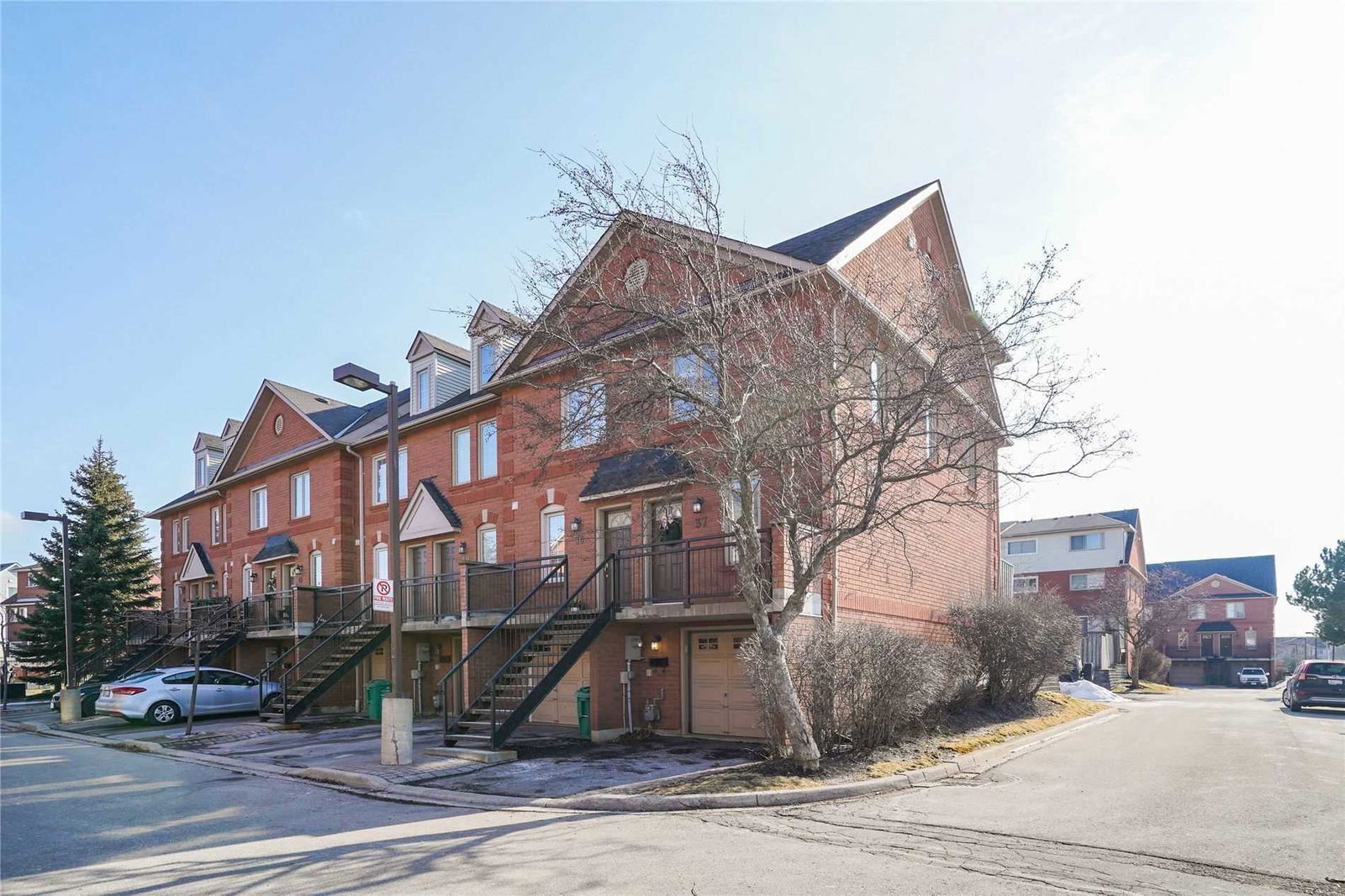 3895 Doug Leavens Boulevard Townhomes, Mississauga, Toronto