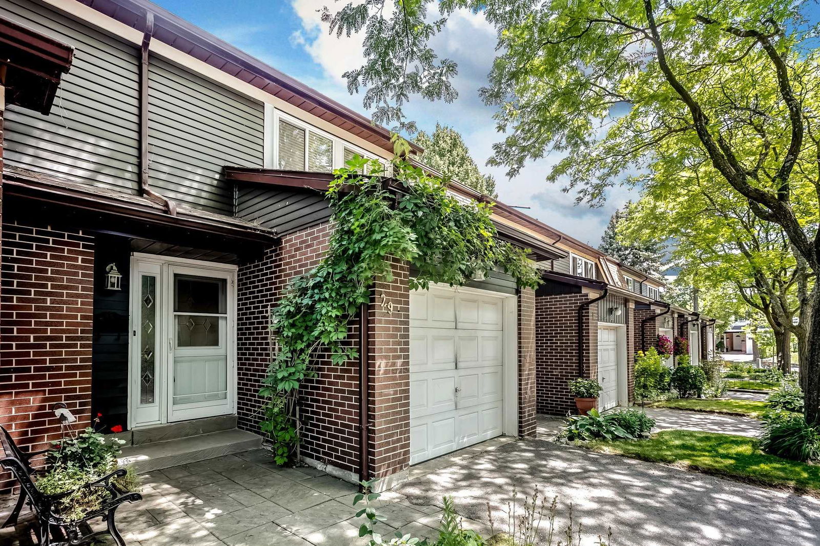 40 Castle Rock Drive Townhomes, Richmond Hill, Toronto