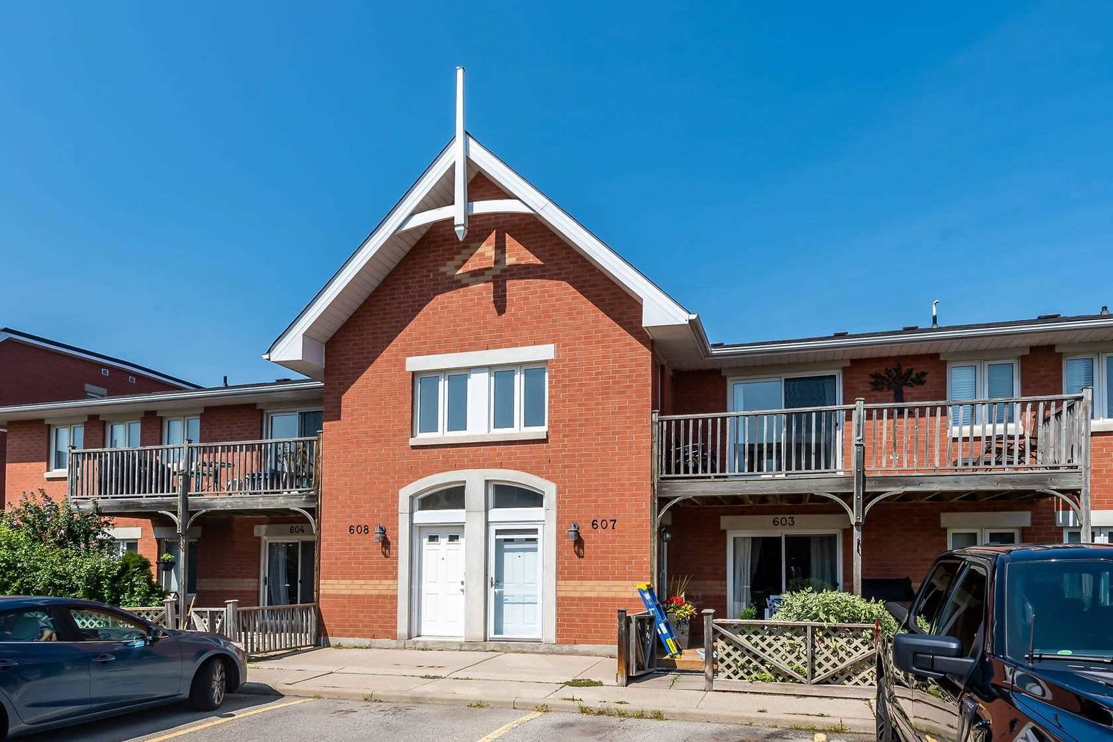 4140 Foxwood Drive Townhomes, Burlington, Toronto