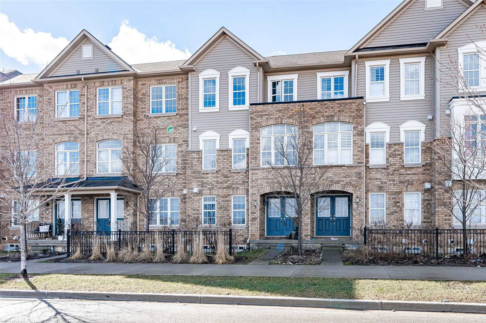 4823 Thomas Alton Boulevard Townhomes, Burlington, Toronto