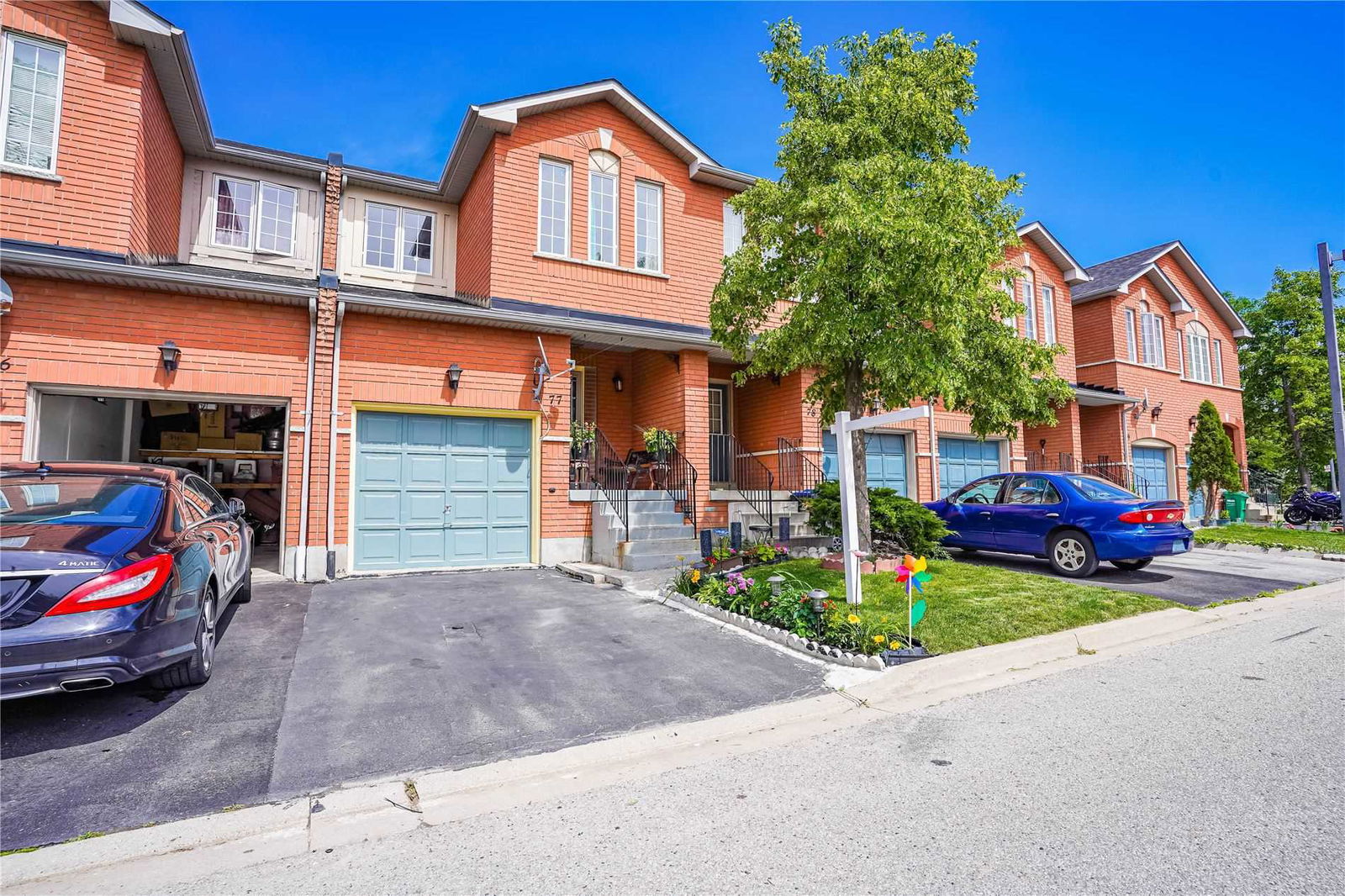 7115 Rexwood Road Townhomes, Mississauga, Toronto