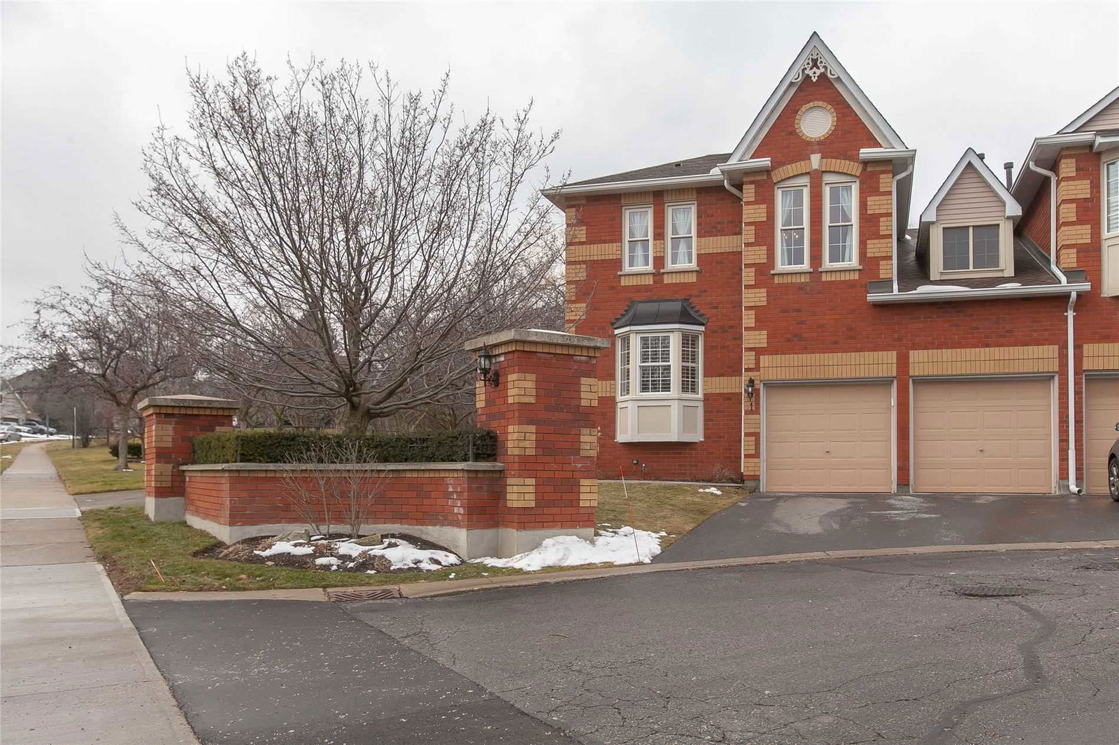 1415 Hazelton Boulevard Townhomes, Burlington, Toronto