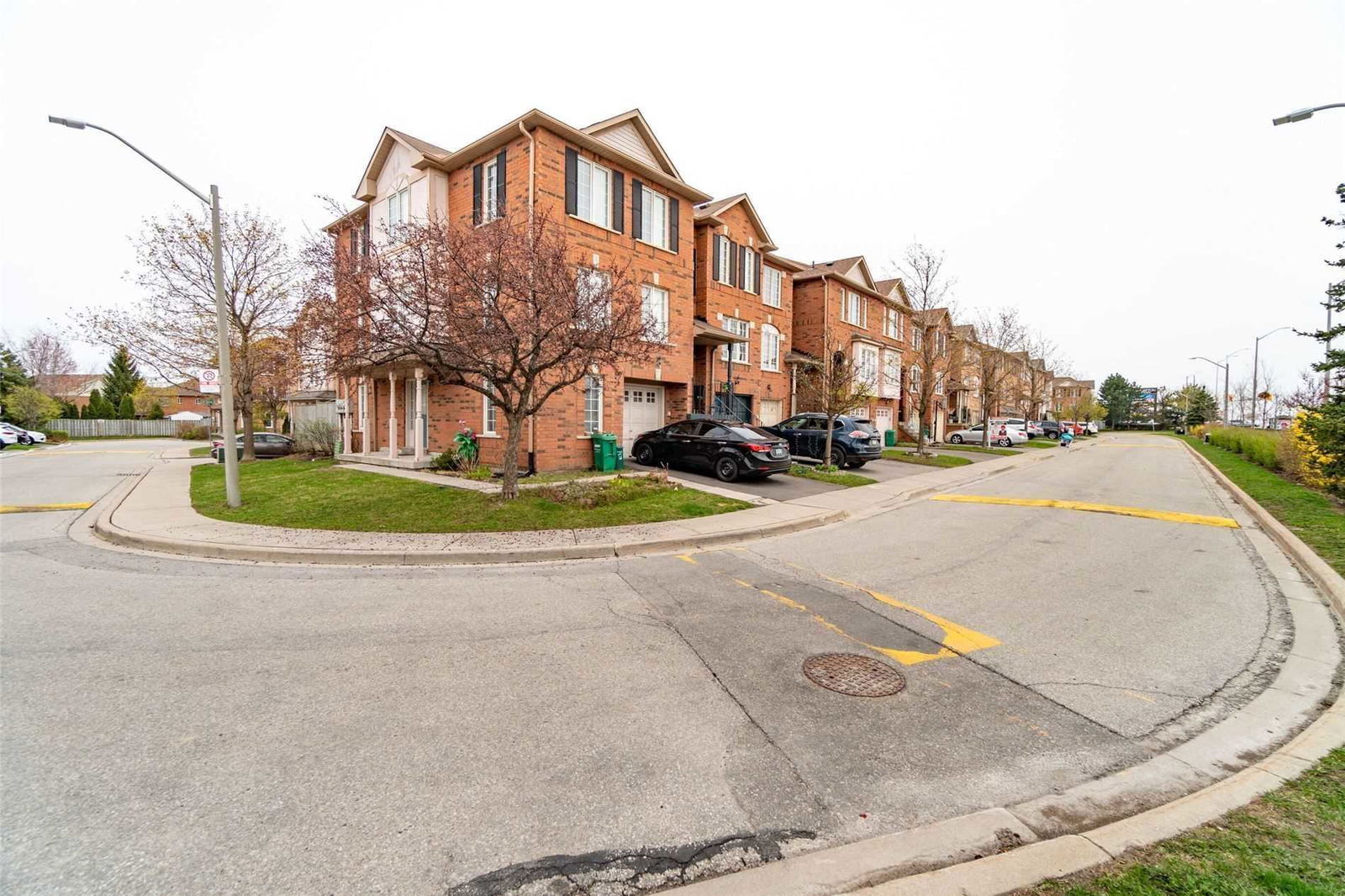 2 Clay Brick Court Townhomes, Brampton, Toronto