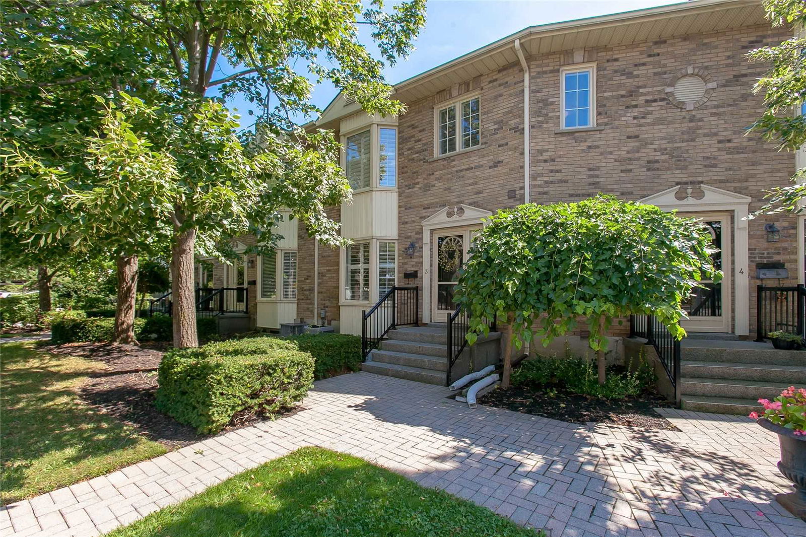 2110 New Street Townhomes, Burlington, Toronto