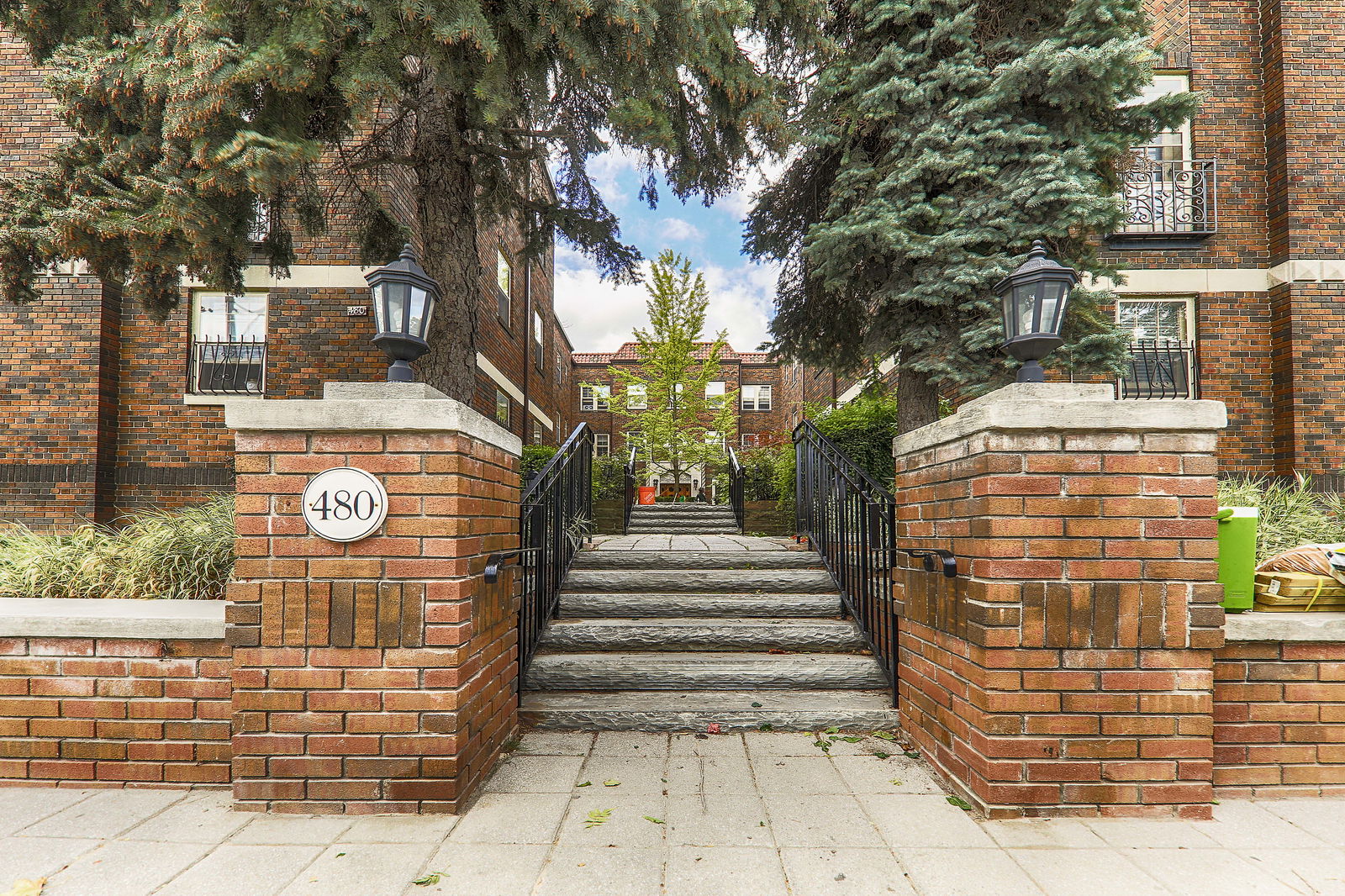 Entrance — 480 Oriole Parkway, Midtown, Toronto