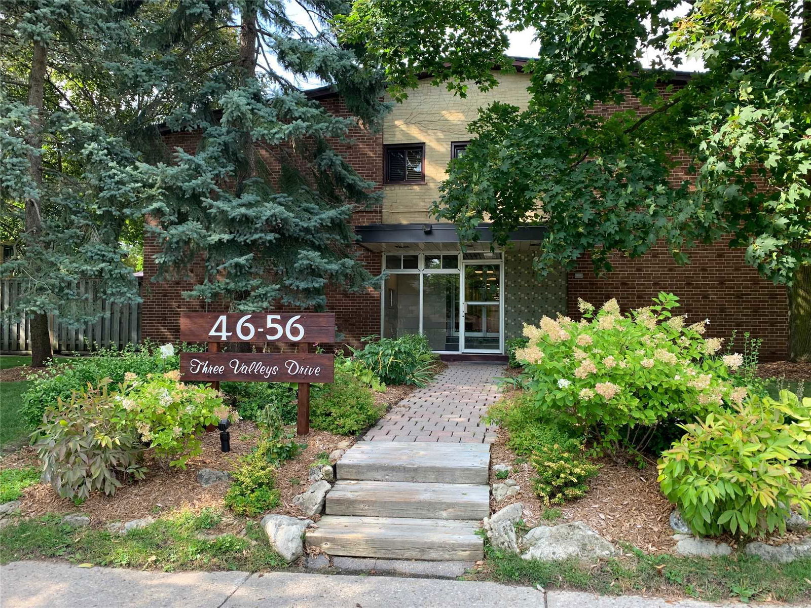 46-56 Three Valleys Drive Townhomes, North York, Toronto