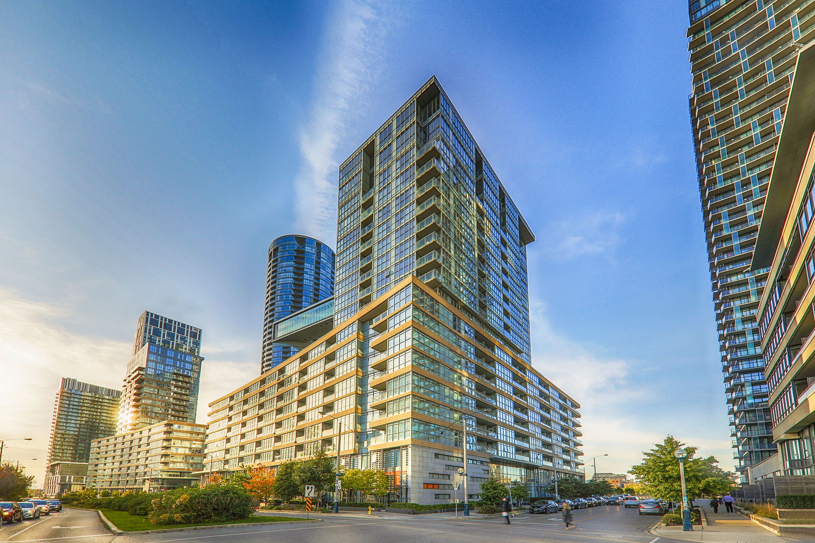 Exterior — Parade Condos, Downtown, Toronto