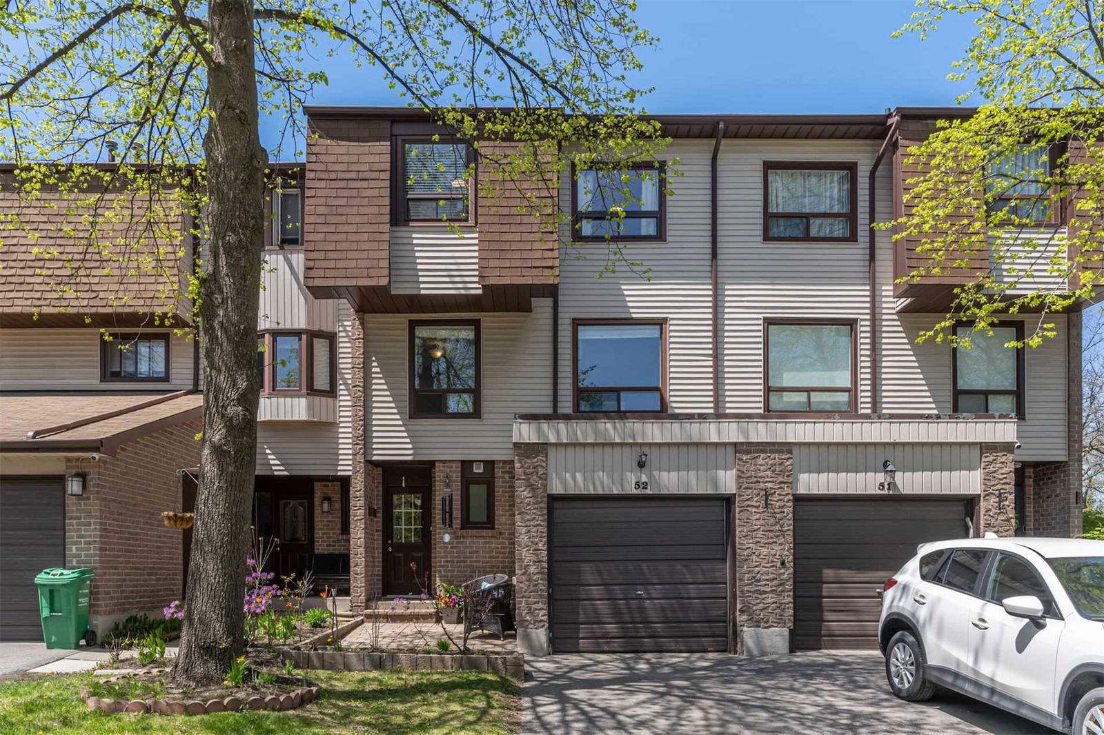 6040 Montevideo Road Townhomes, Mississauga, Toronto