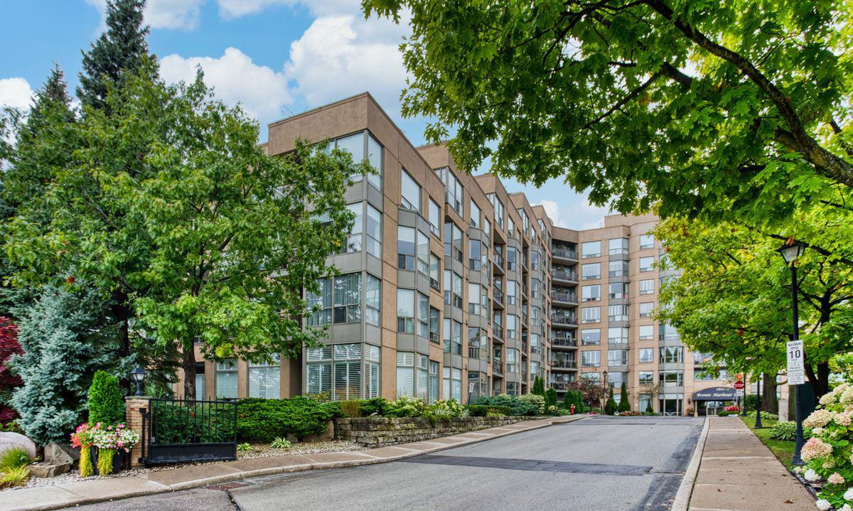 Bronte Harbour Club Condos, Oakville, Toronto