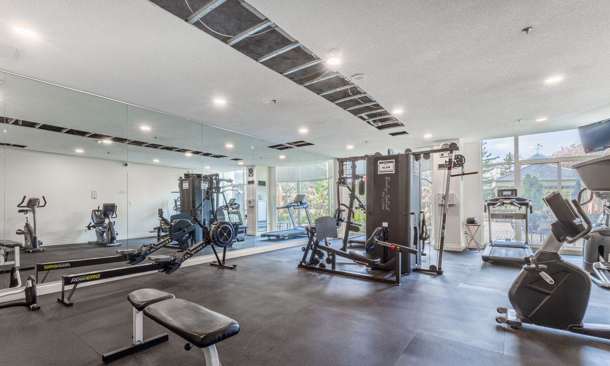 Gym — Bronte Harbour Club Condos, Oakville, Toronto