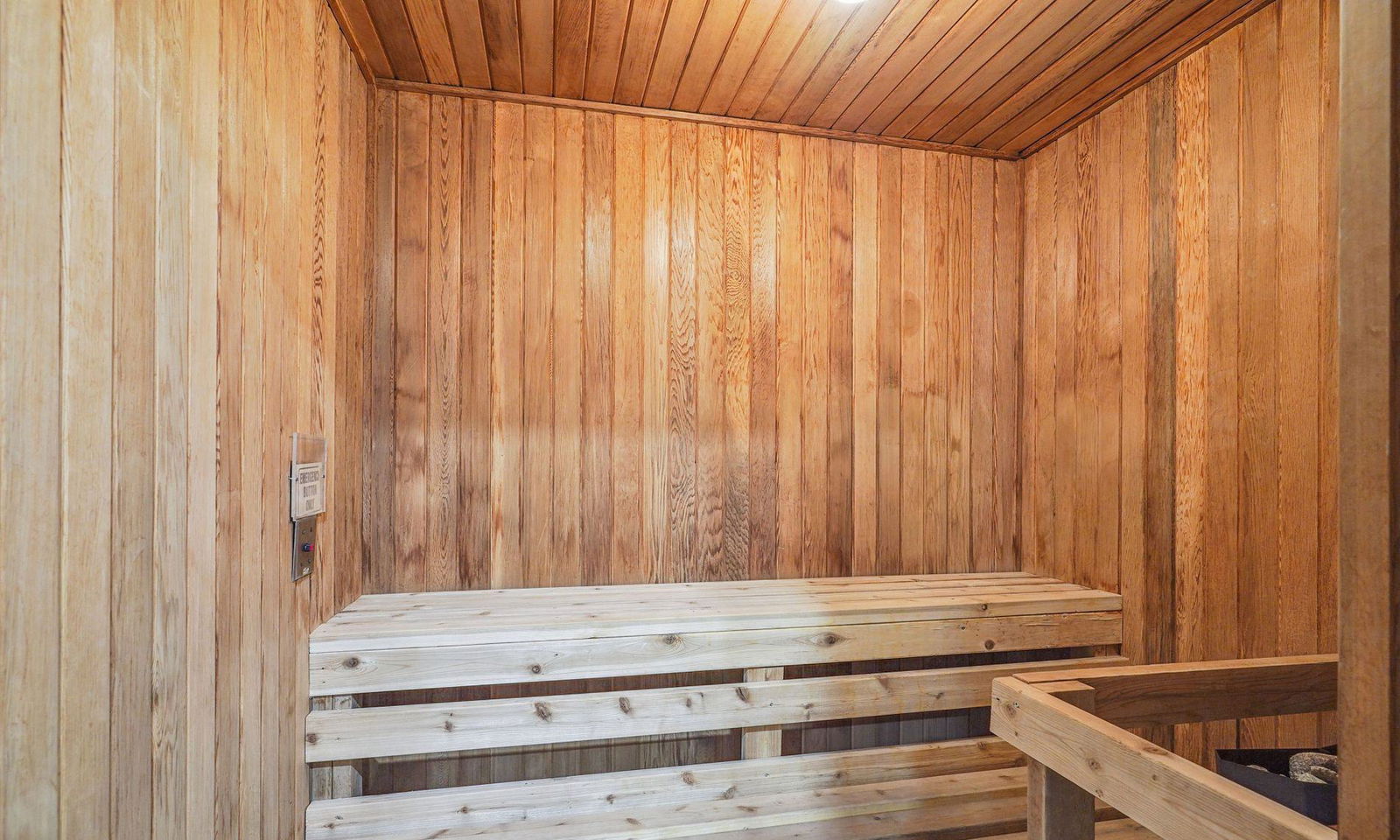 Sauna — Bronte Harbour Club Condos, Oakville, Toronto