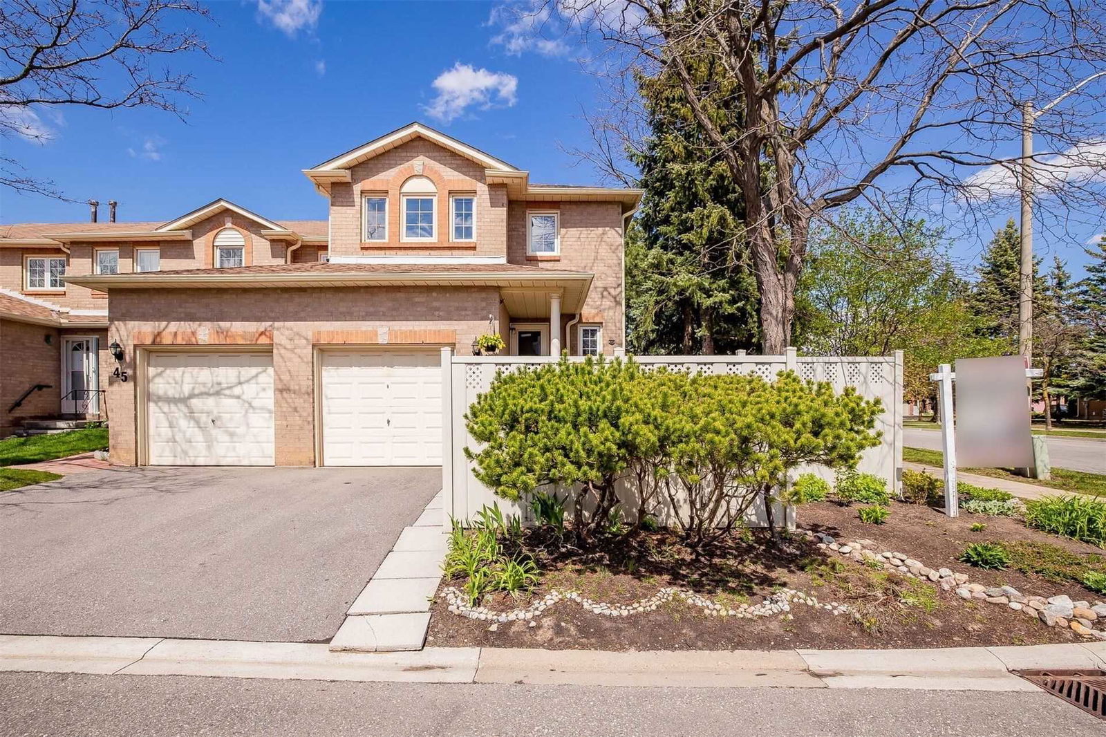 Chipstead Avenue Townhomes, Brampton, Toronto