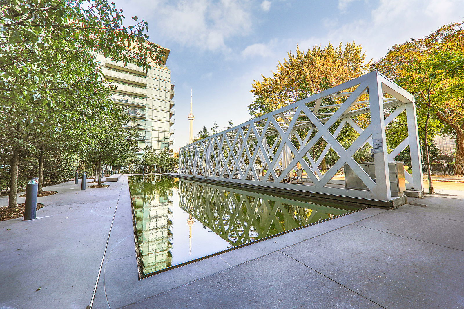 Patio — The Thompson Residences, Downtown, Toronto