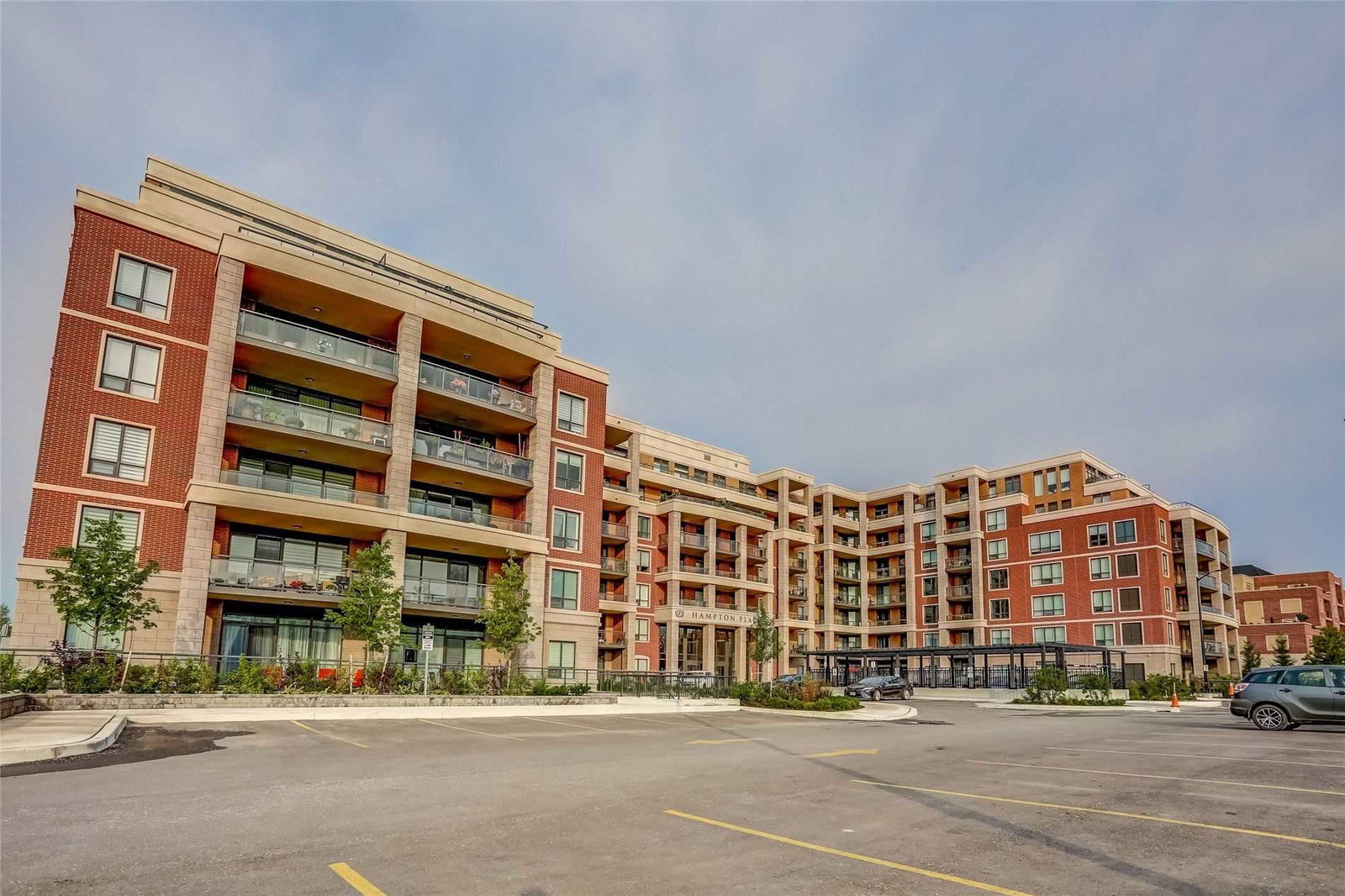 Hampton Place Condos, Whitchurch-Stouffville, Toronto