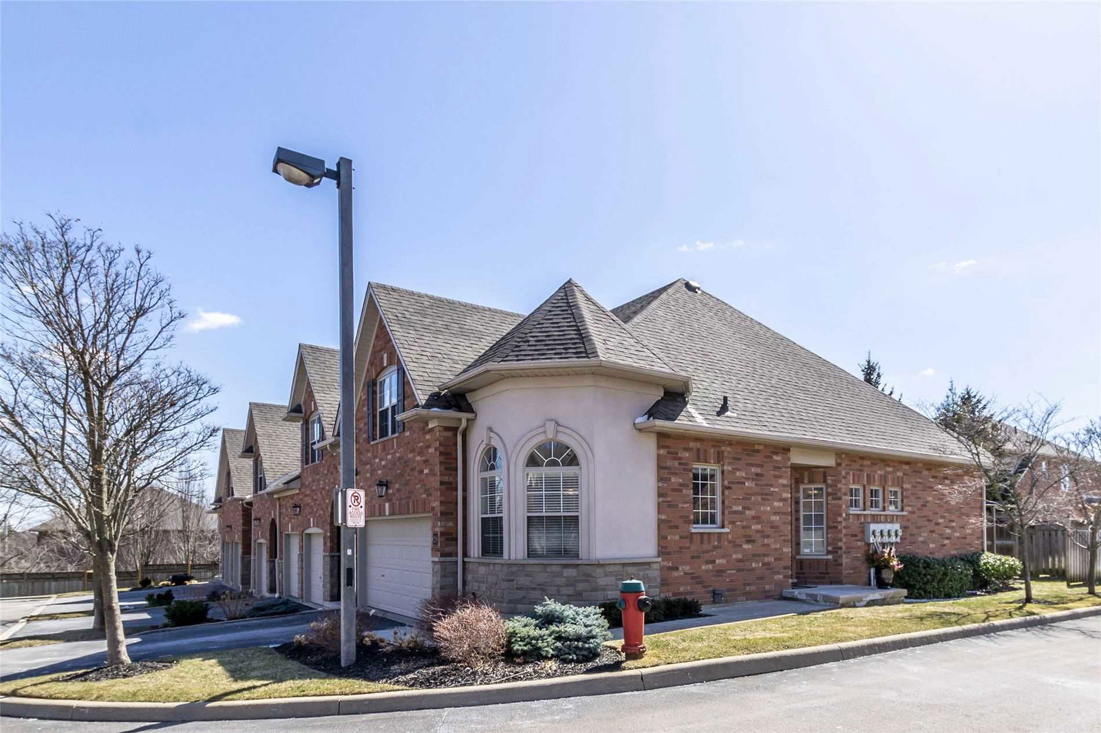 Heritage Gardens Townhomes, Burlington, Toronto