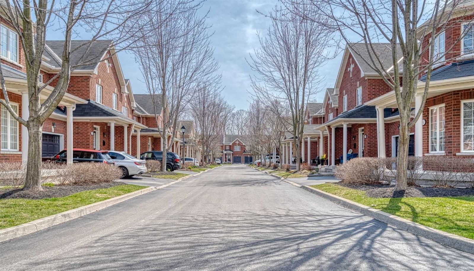 Parkview Townhomes, Burlington, Toronto