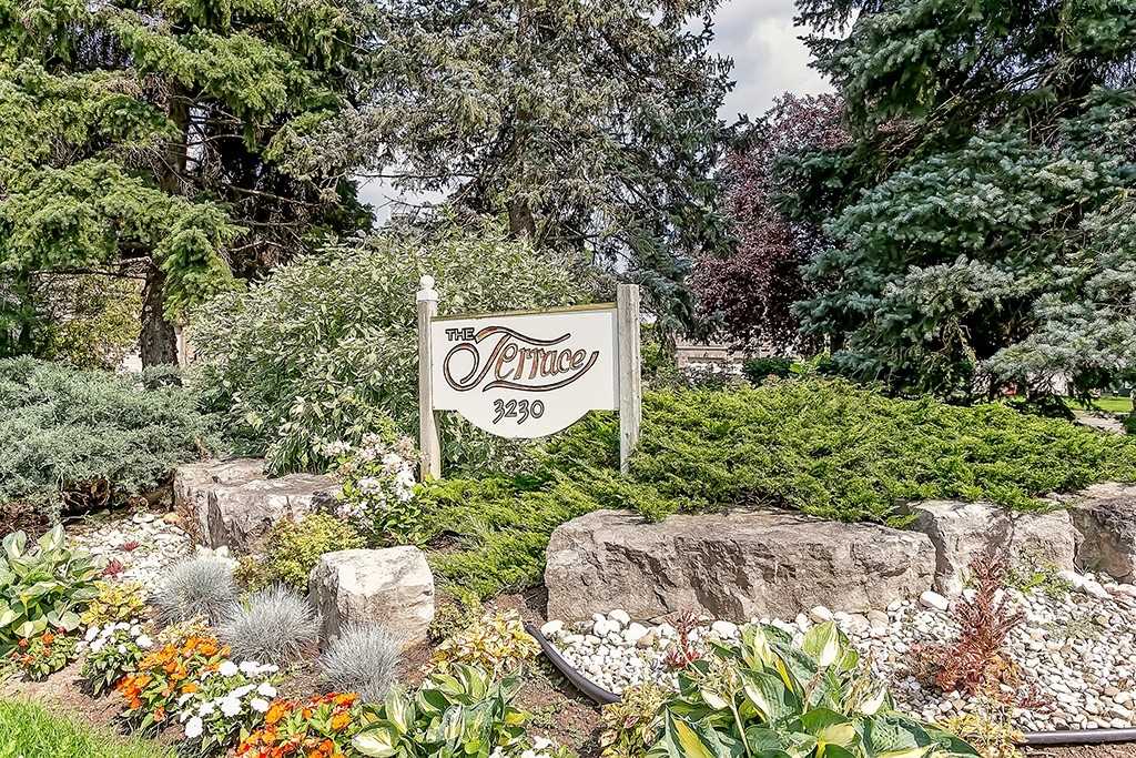 The Terrace Townhomes, Burlington, Toronto