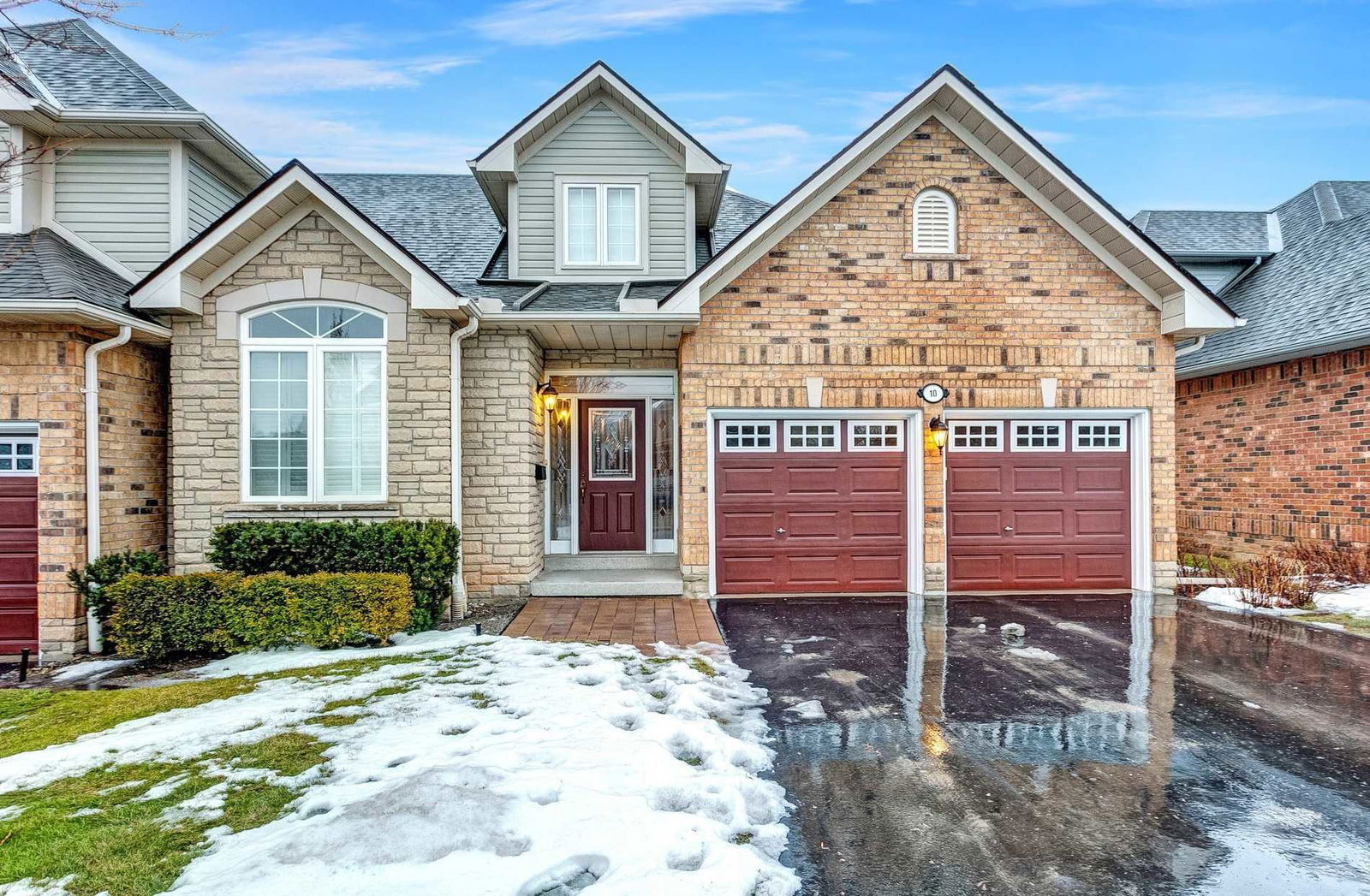 Village By The Park Townhomes, Burlington, Toronto