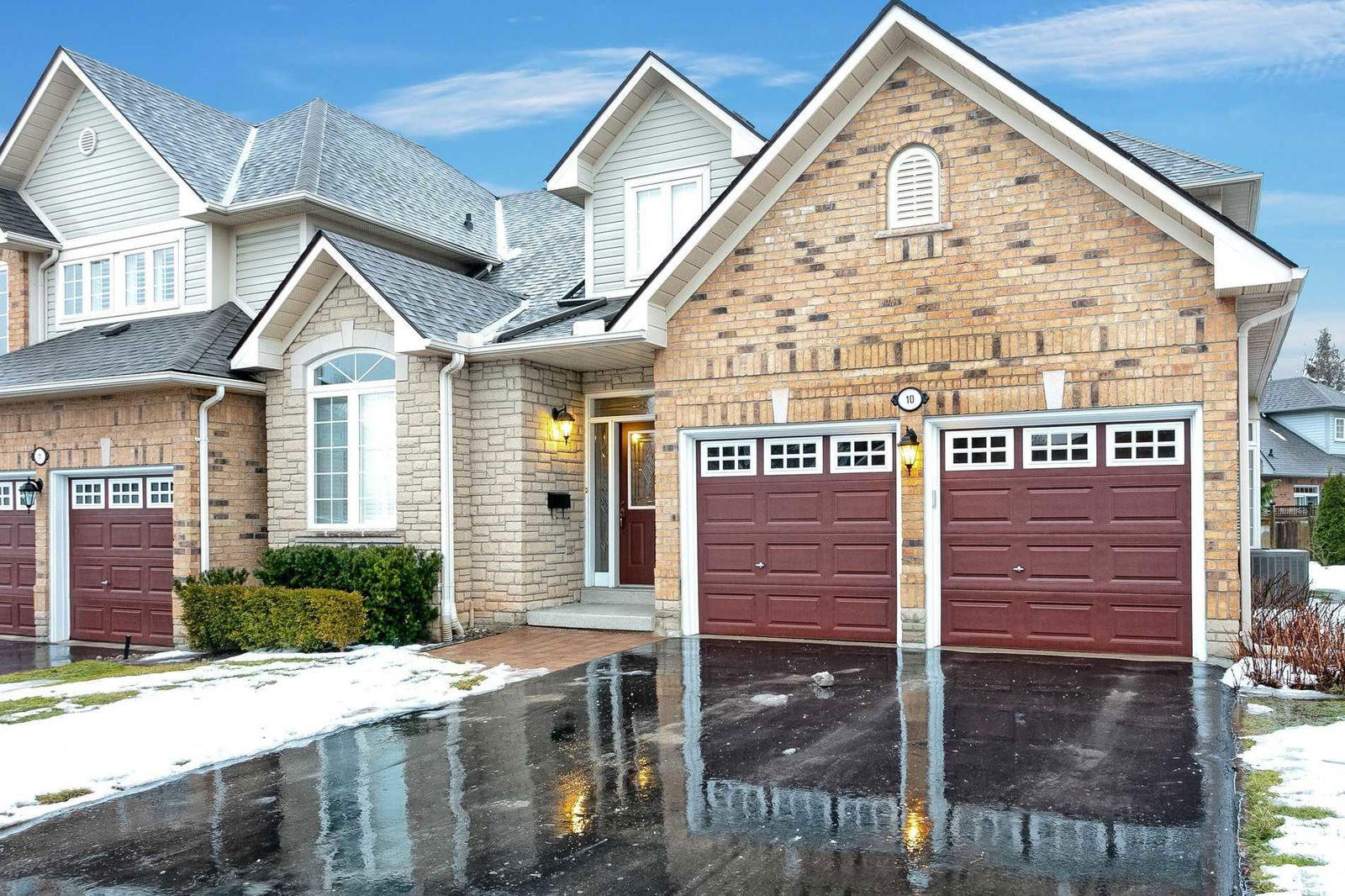 Village By The Park Townhomes, Burlington, Toronto