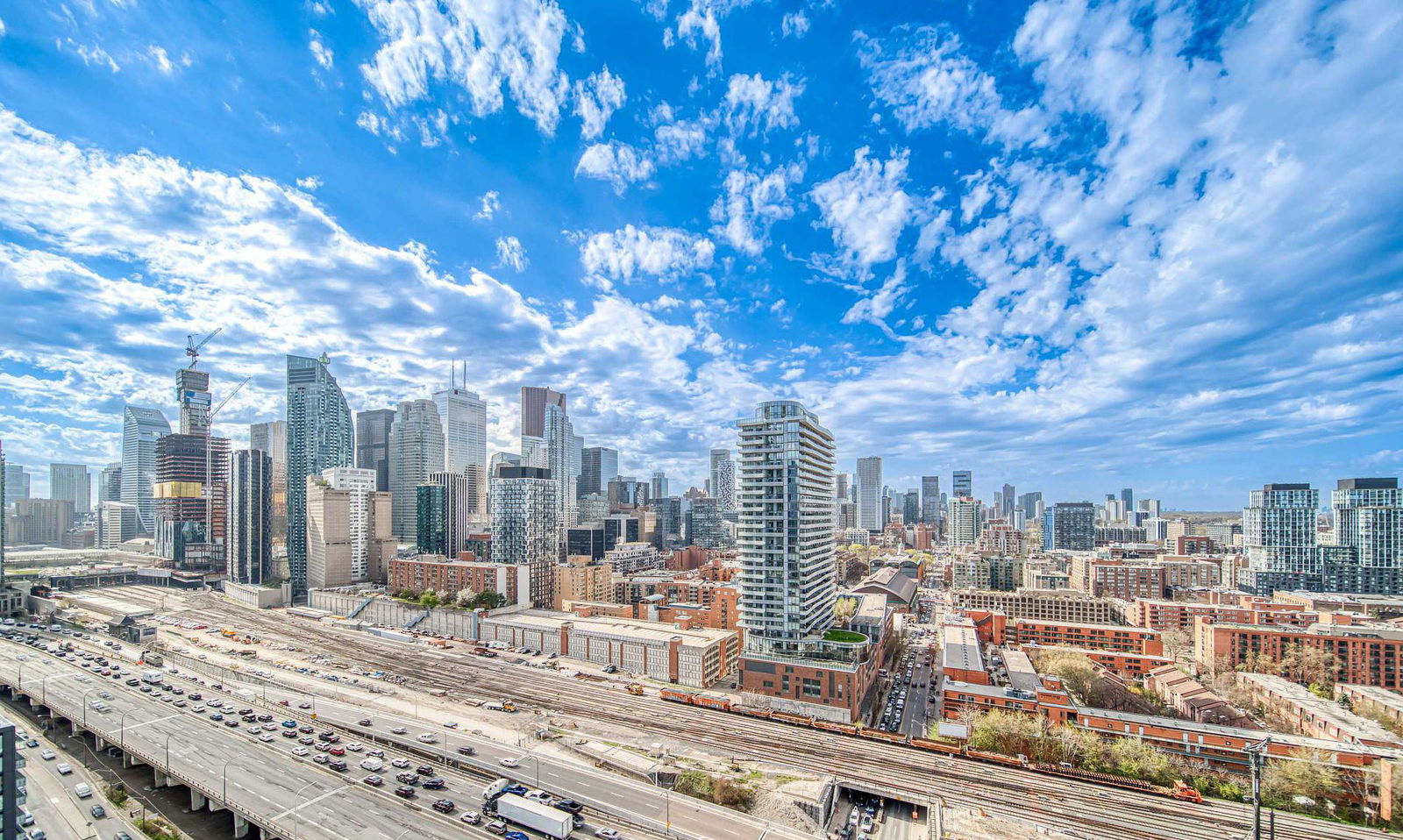 Skyline — Lighthouse West Tower Condos, Downtown, Toronto