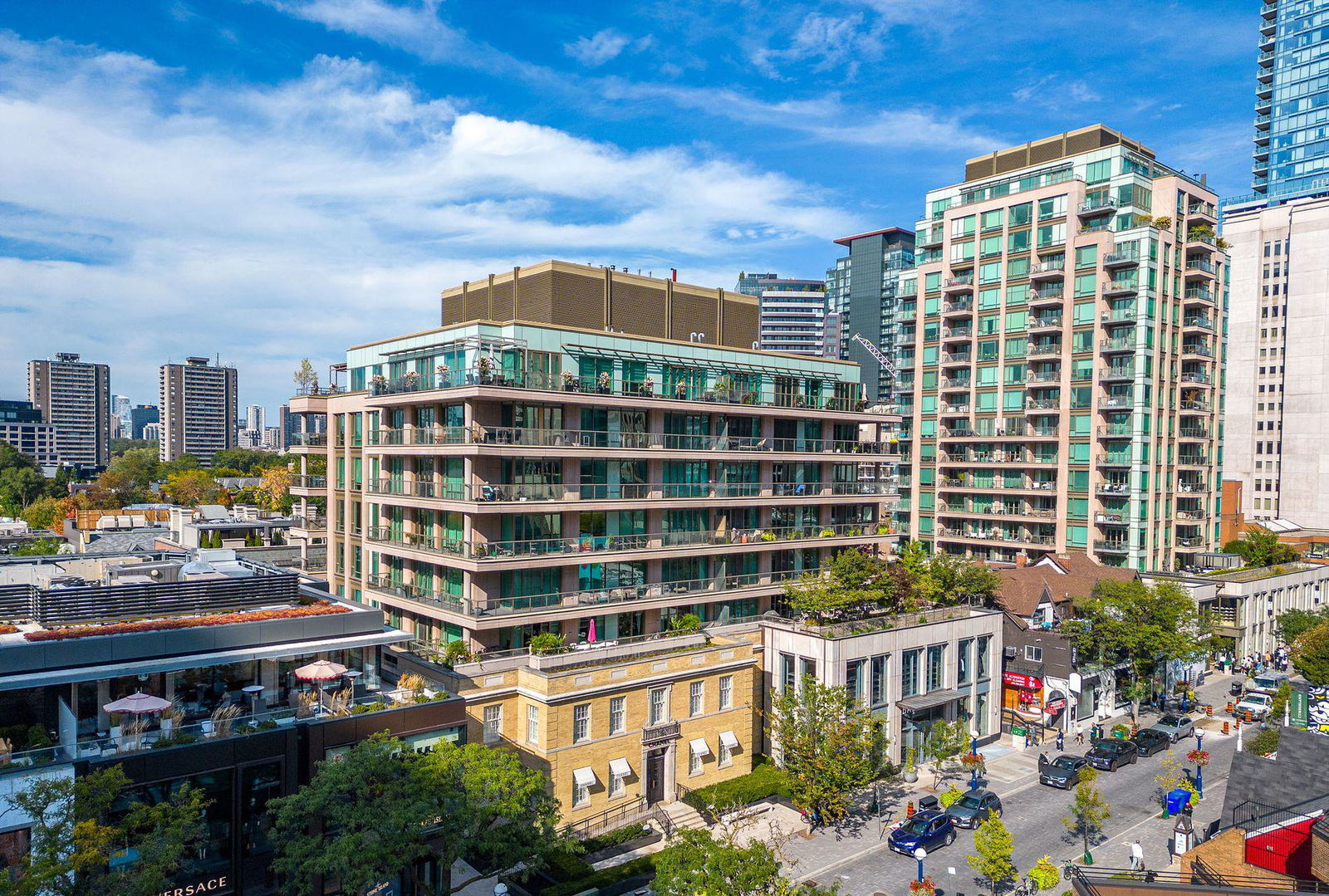 Exterior Side — 80 & 100 Yorkville Residences, Downtown, Toronto