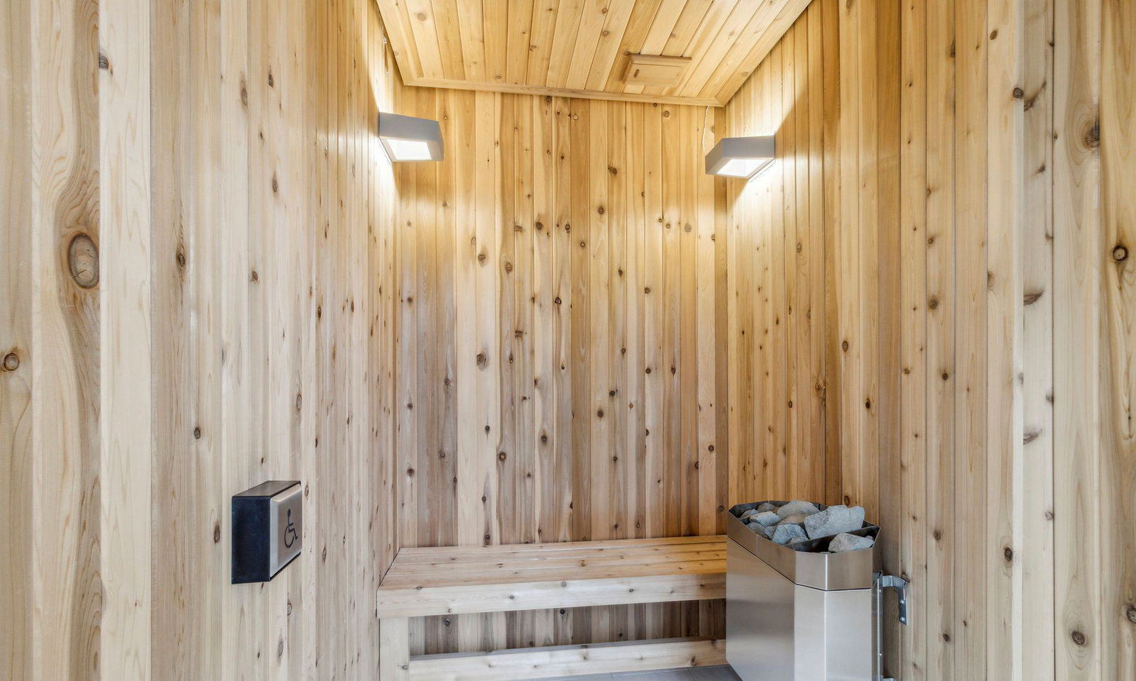 Sauna — YongeParc Condos, Richmond Hill, Toronto