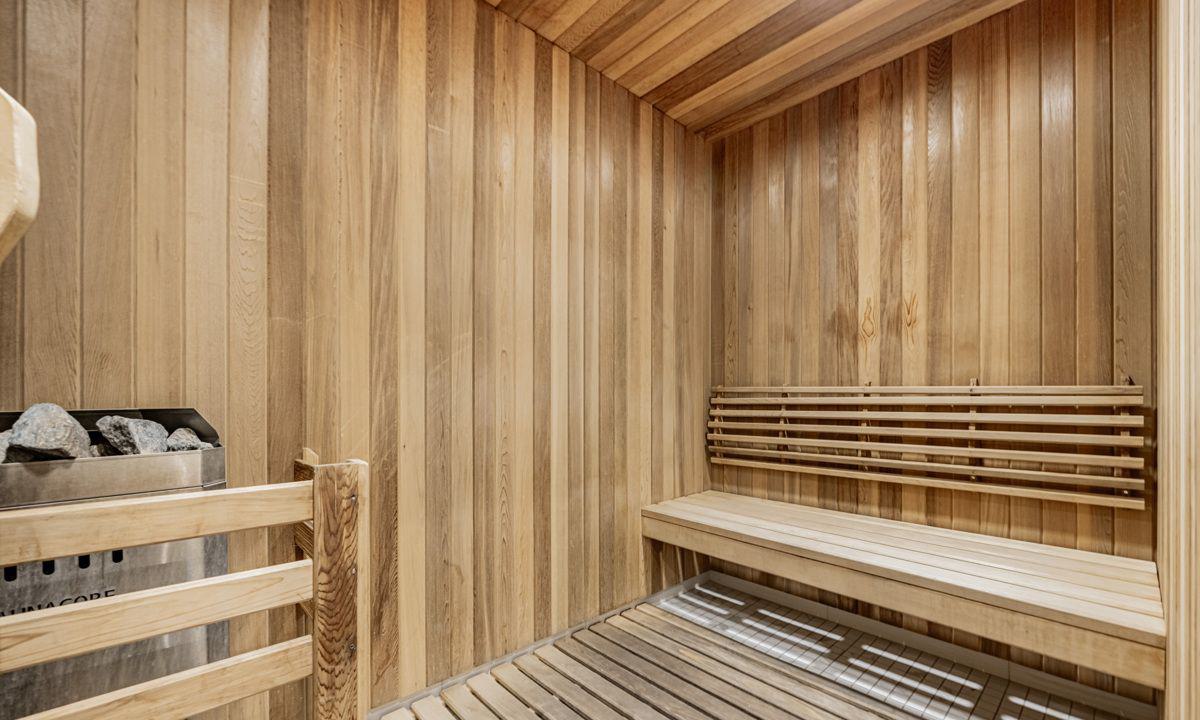 Sauna — Vita on the Lake, Etobicoke, Toronto