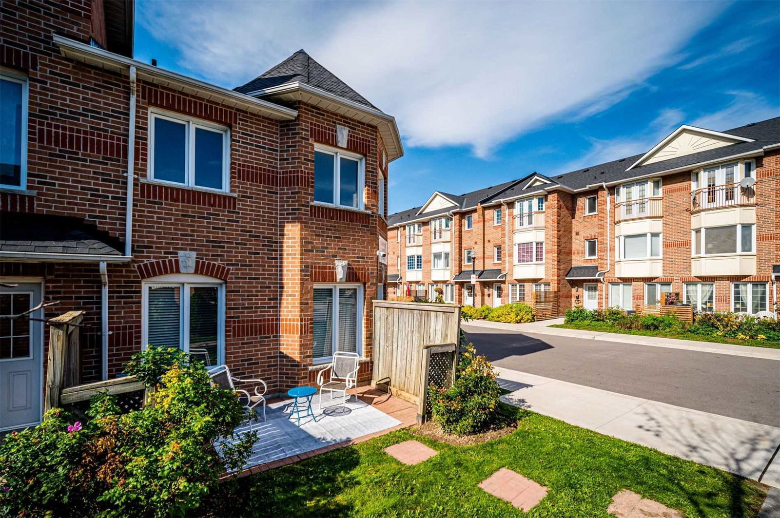 Emerald Gate Townhomes, Vaughan, Toronto