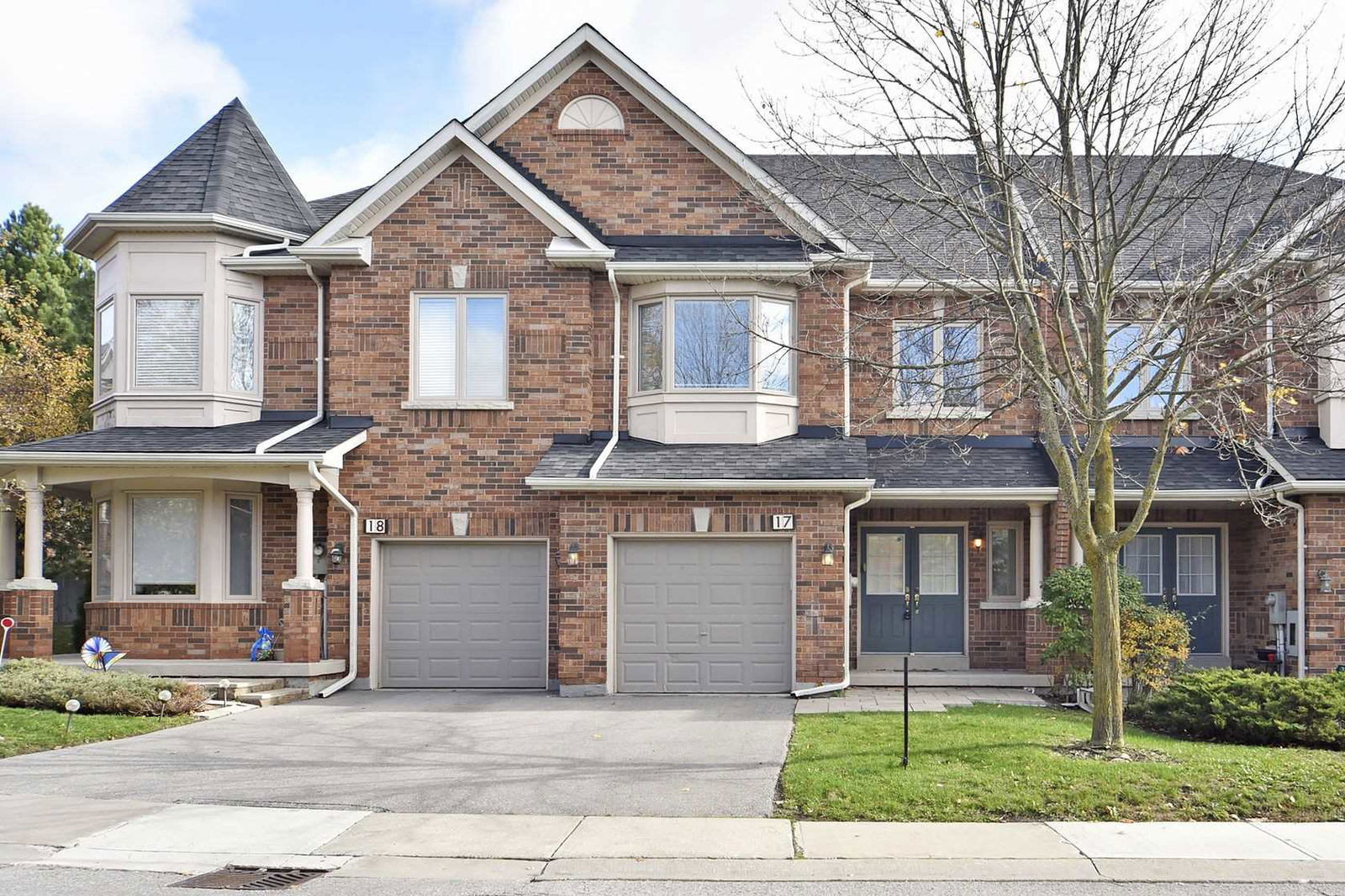 Acorn Townhomes, Richmond Hill, Toronto