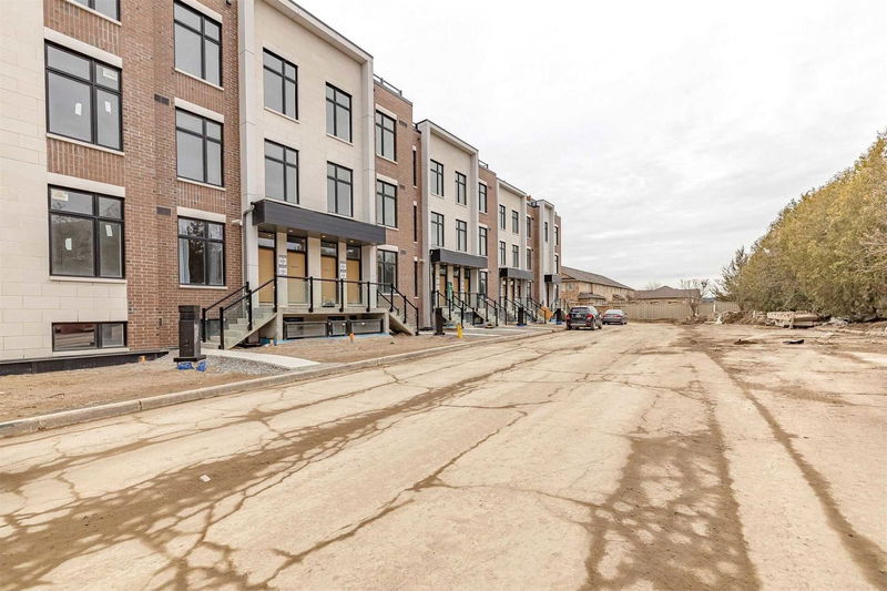 9560 Islington Urban Townhomes