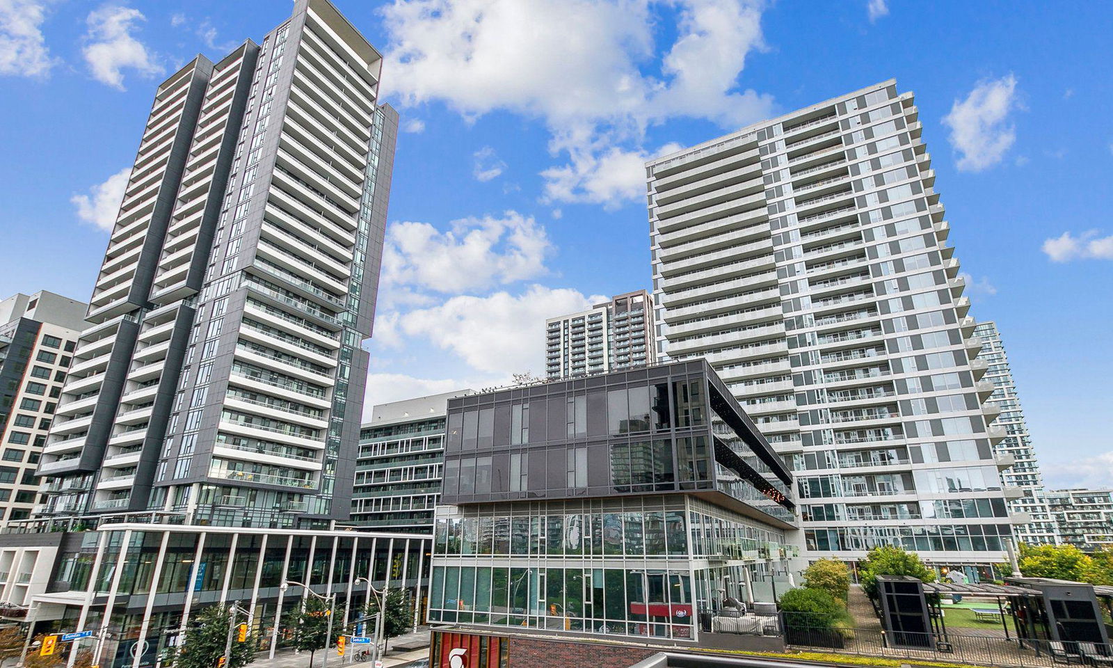 One Park Place North Tower, Downtown, Toronto