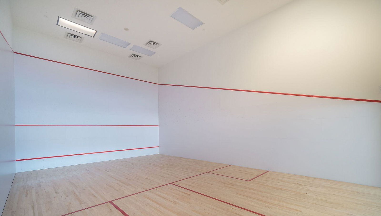 Squash Court — One Park Place North Tower, Downtown, Toronto