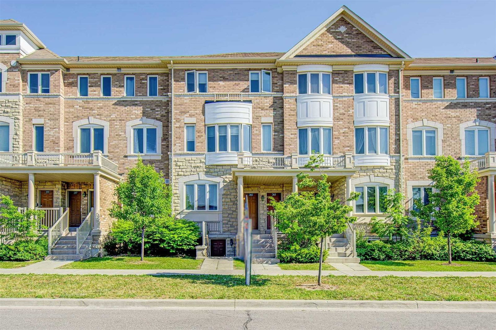 261 Aldergrove Dr Townhouses, Markham, Toronto