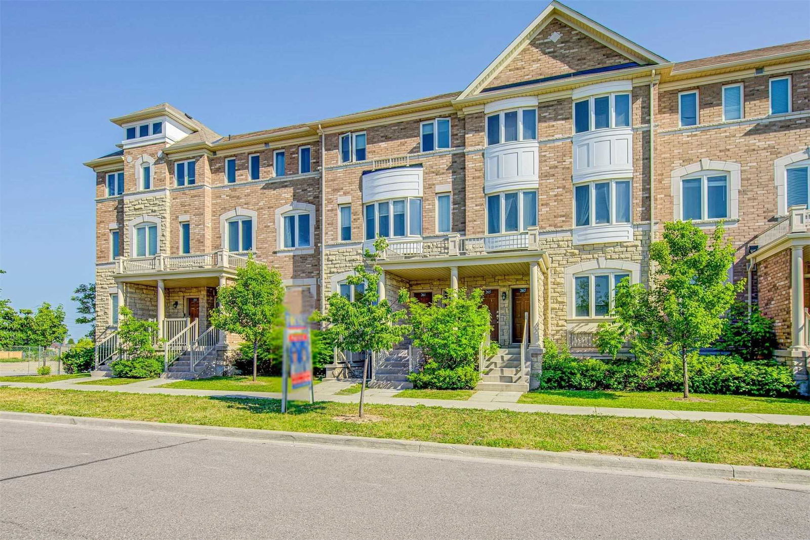 261 Aldergrove Dr Townhouses, Markham, Toronto