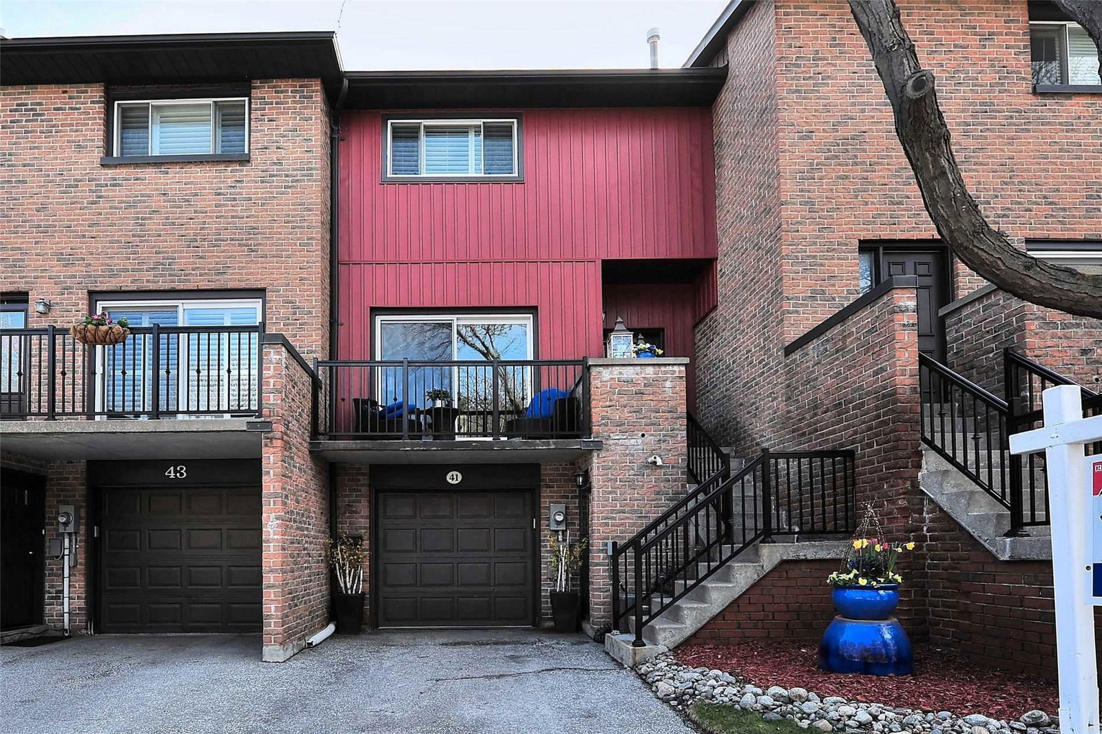 2 Woodglen Way Townhouses, Markham, Toronto