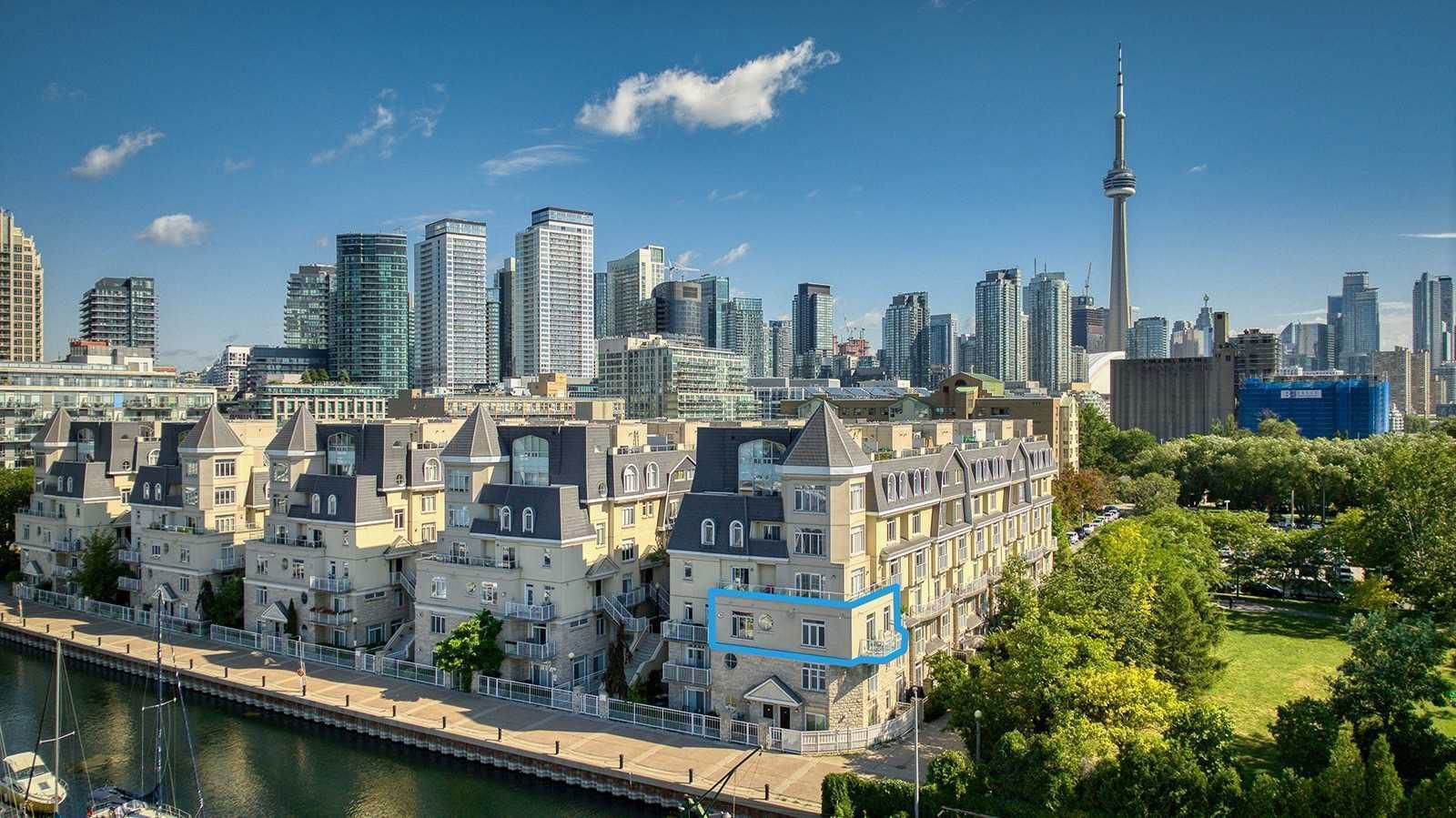 Marina Townhomes of South Beach, Downtown, Toronto