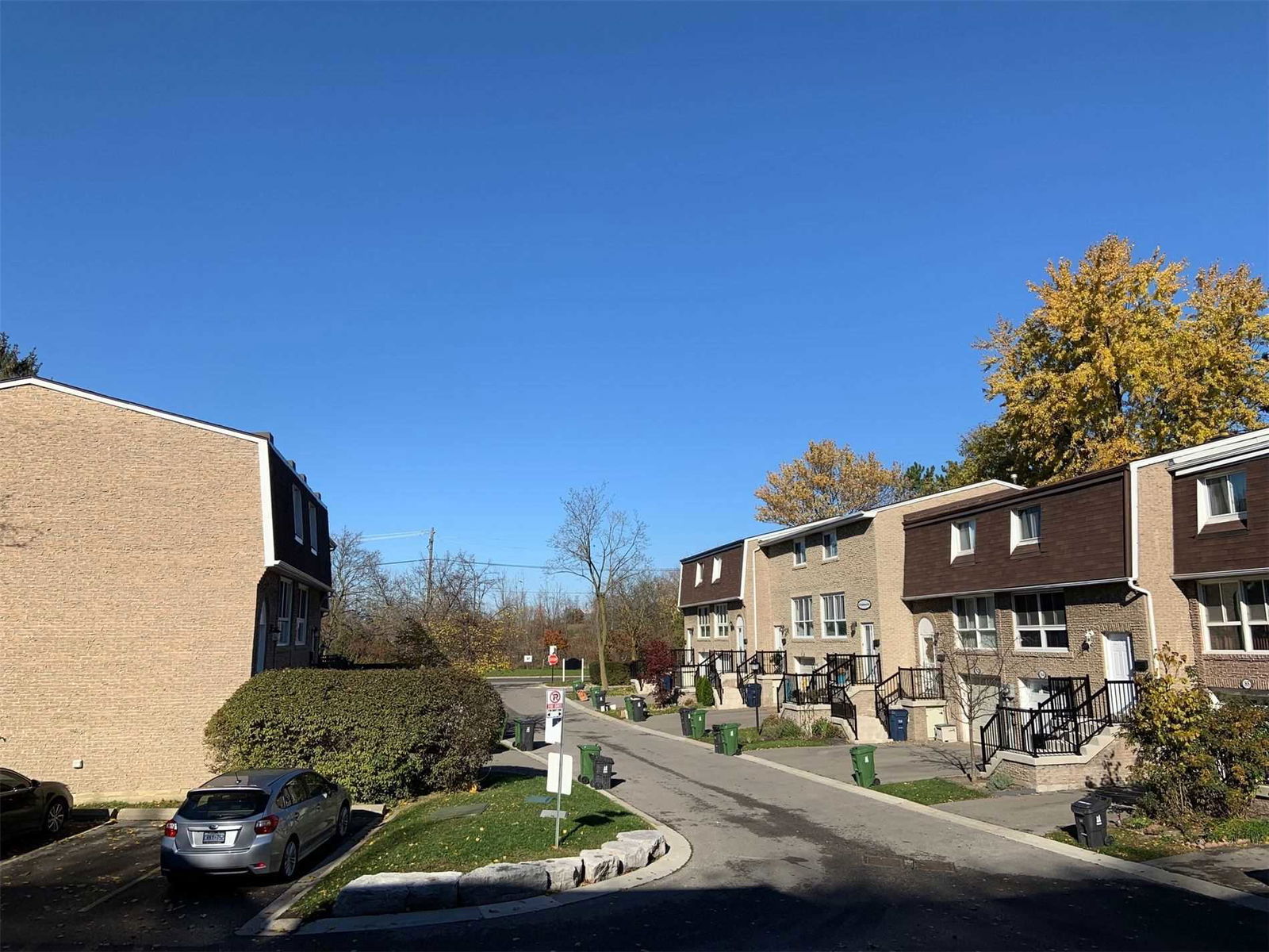 431 Mill Road Townhouses, Etobicoke, Toronto