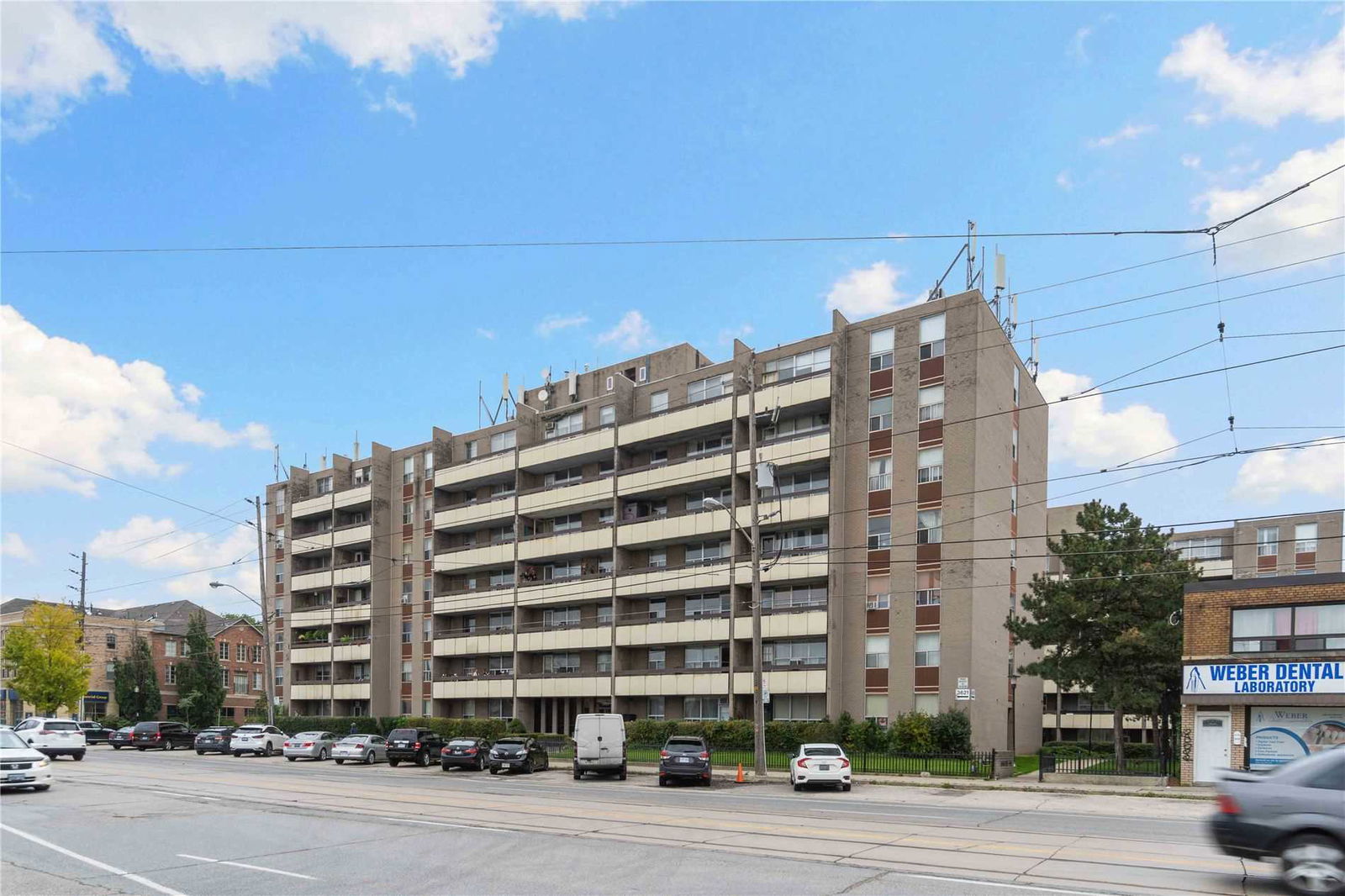 Lakeshore Towers, Etobicoke, Toronto