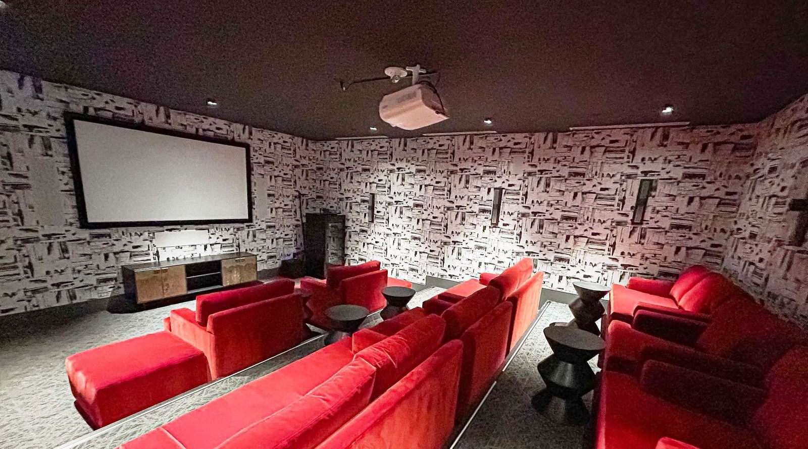 Encore Theatre District Condos, Downtown, Toronto